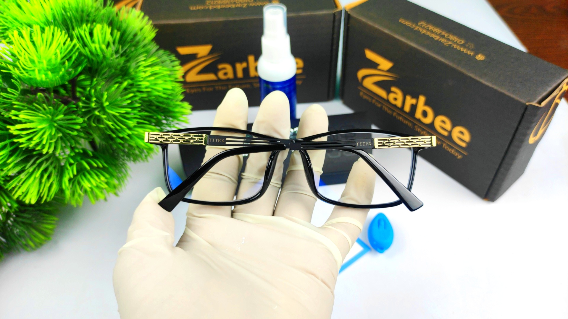 Premium Quality Eye glasses - Image 2