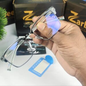 Ringmaster transparent Grey glasses for men/ women.suitable for all skin types, face shapes and looks. Best for work, driving, save your eyes to uv light and outdoor activities