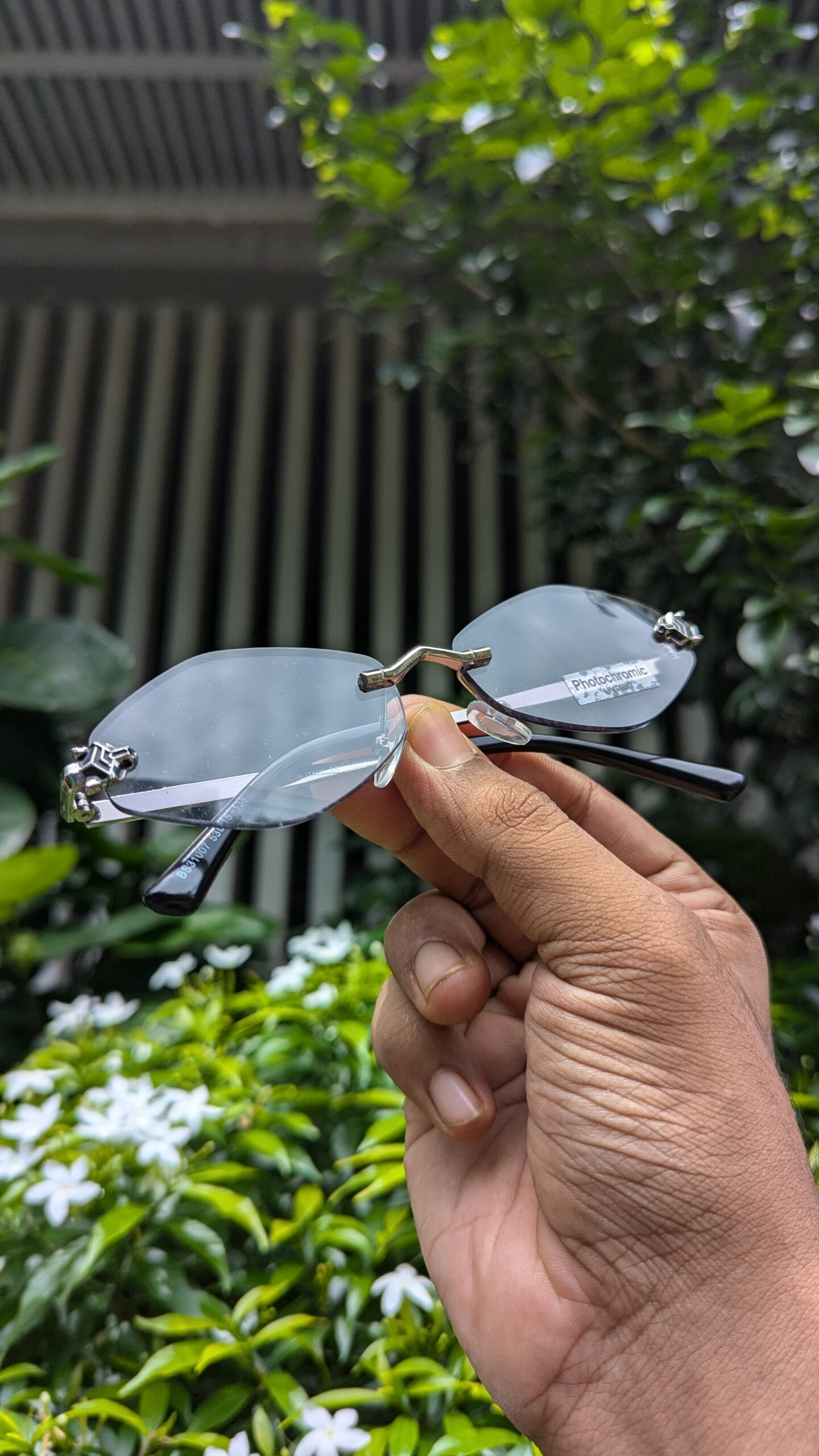 Metal Shades Eyewear Luxury Brand Small Rhombus Vintage photochromic Black&silver Sun Glasses - Image 2