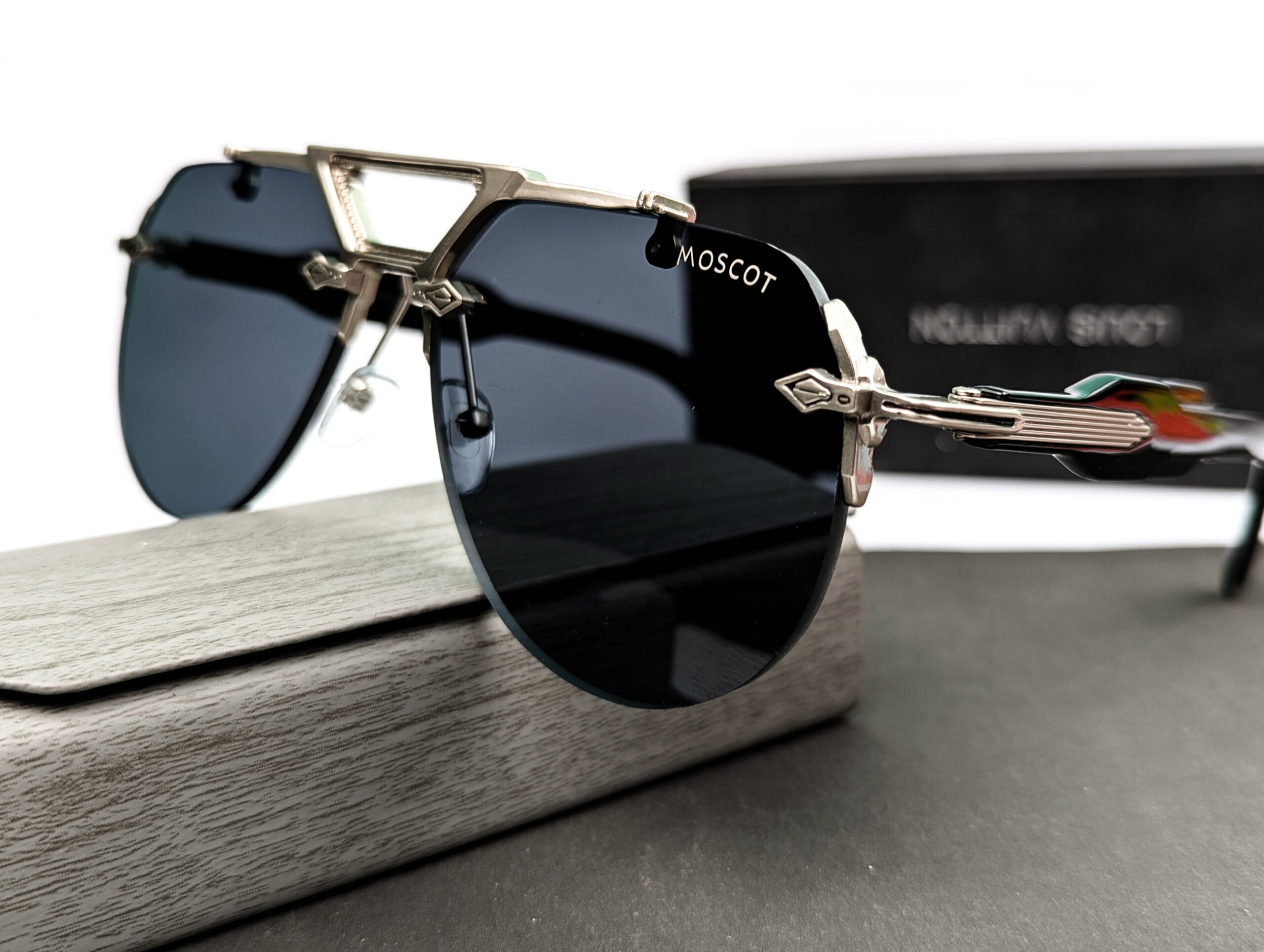 2025 New Hot fashions classic for unisex sunglasses - Image 4