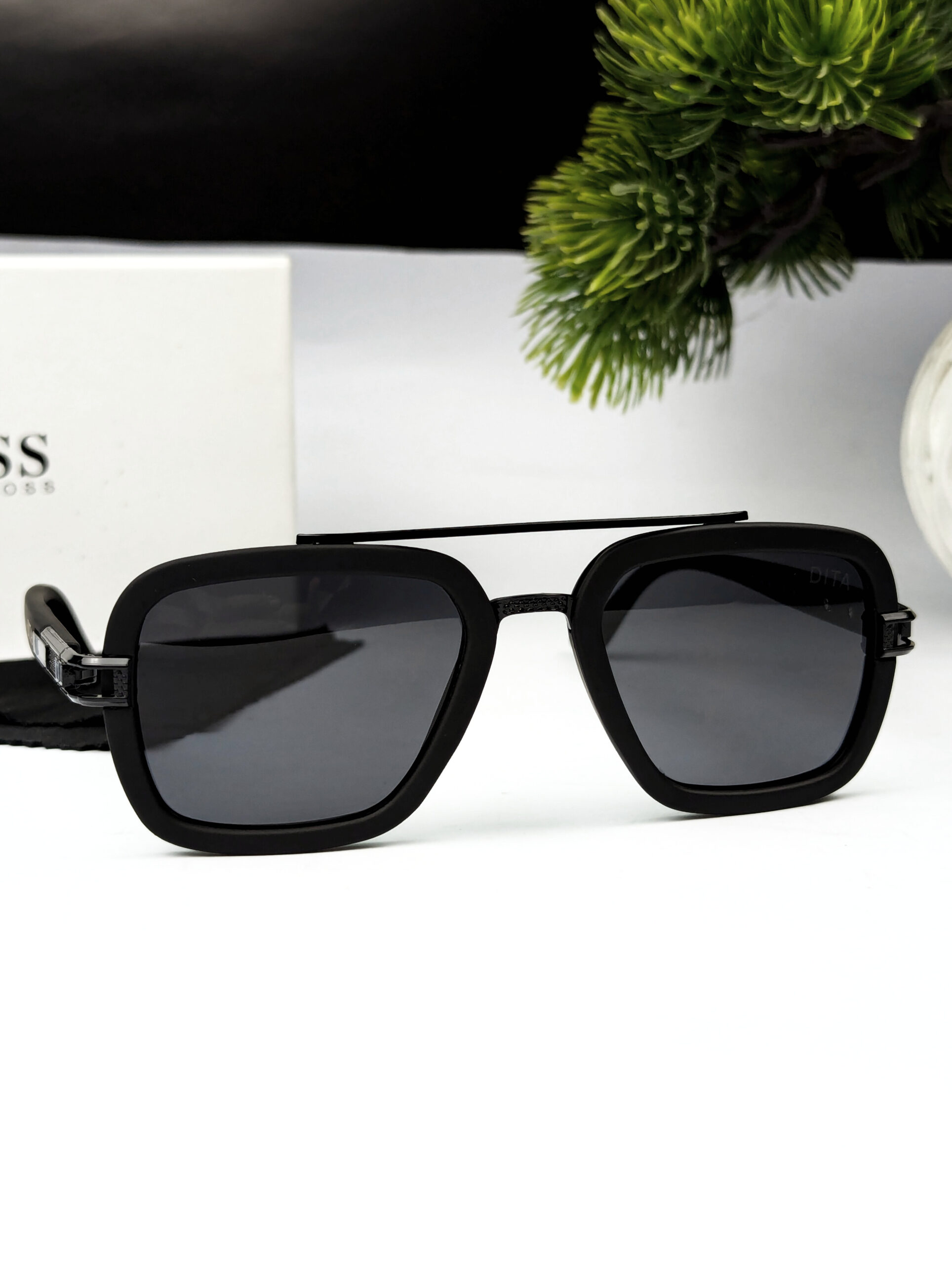 Fashion Square Glasses Cool Men Vintage Luxury Brand Design Punk Metal Sun Glasses Male Female Oversized Eyewear UV400 - Image 3