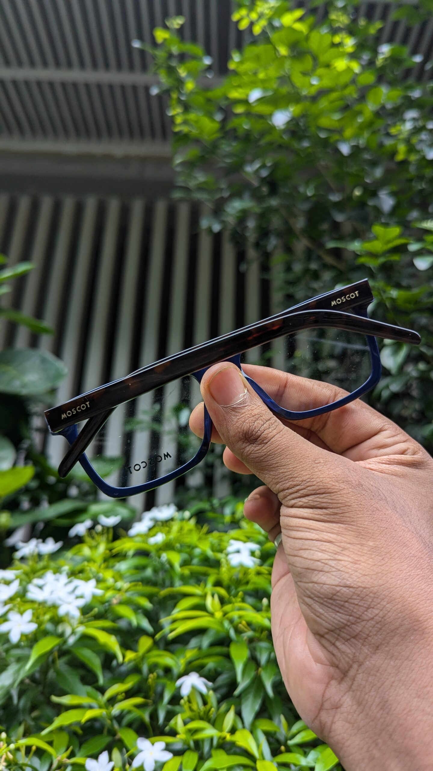 Trendy Stylis police Frame Premium Quality Eye Glass - Image 4