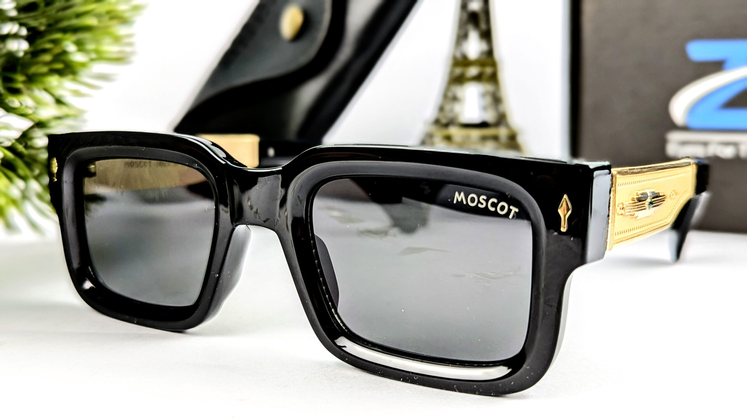 Black&golden Color Unique moscot Sunglasses - Image 2