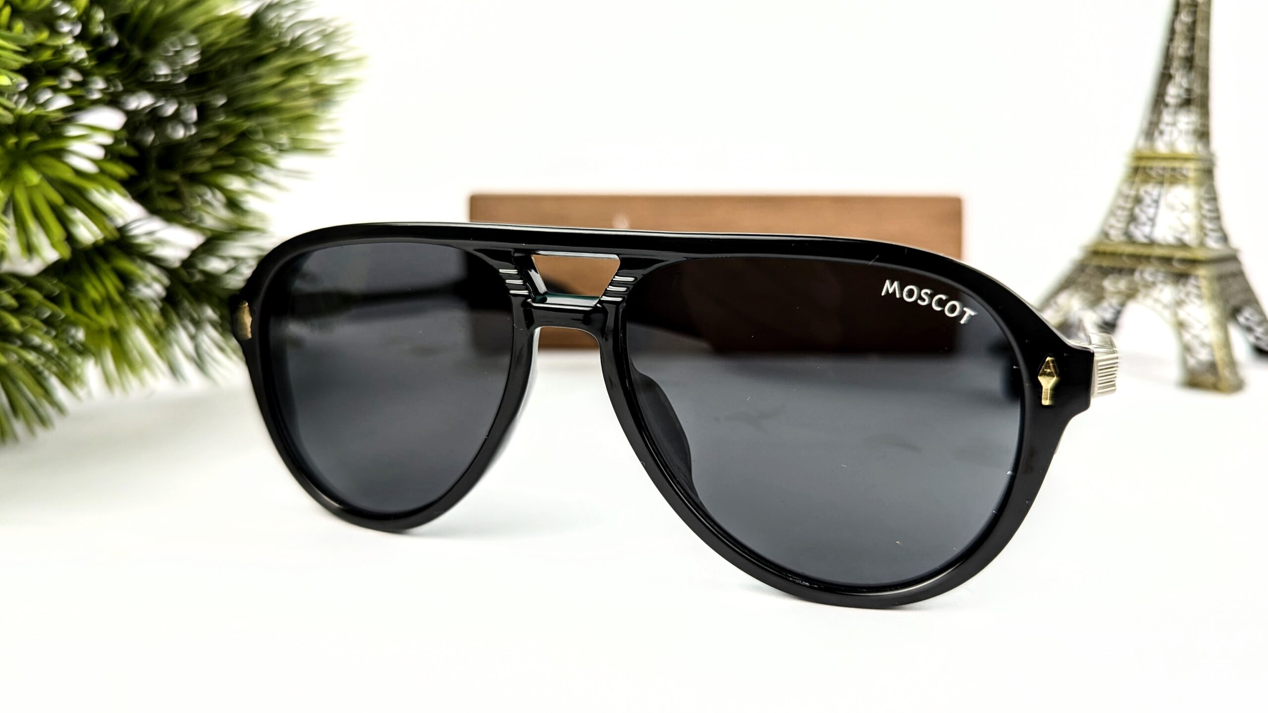 TYUVIVO Fashion Vintage Sunglasses Men Women Luxury Oval Sun Glasses For Male Driving Shades UV400 Eyewear - Image 2
