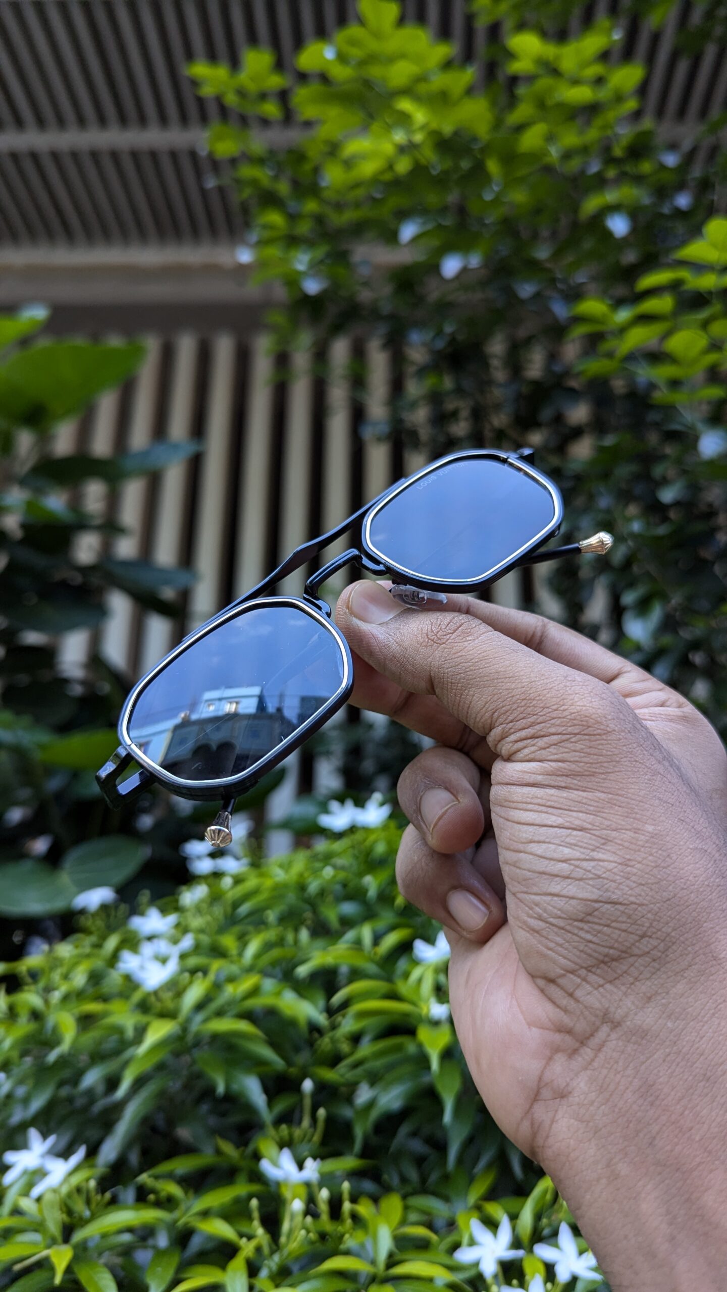 Luxury premium quality sunglass “Elevate Your Look with Bold black&black Shades - Image 4