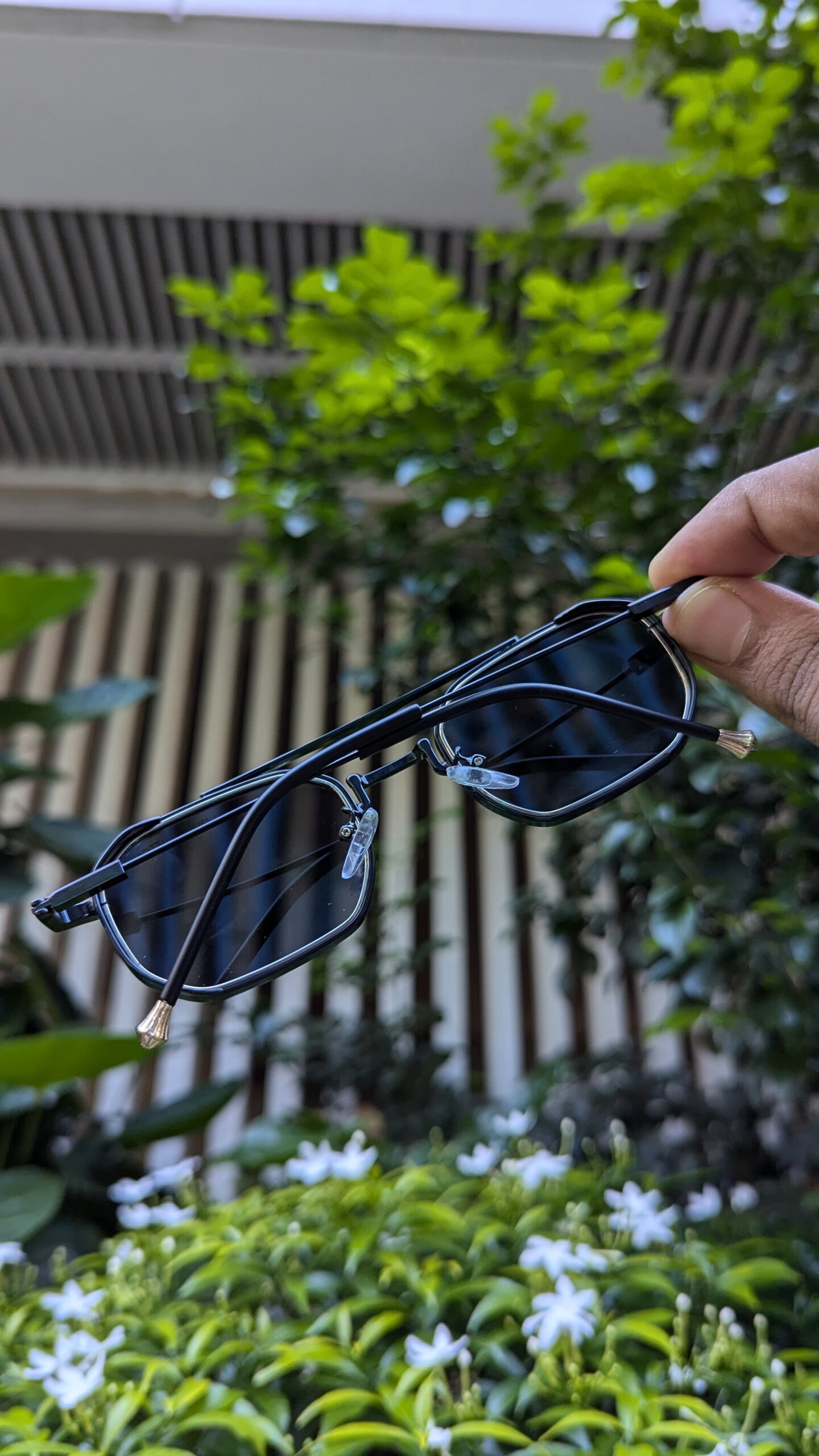 Luxury premium quality sunglass “Elevate Your Look with Bold black&black Shades - Image 3