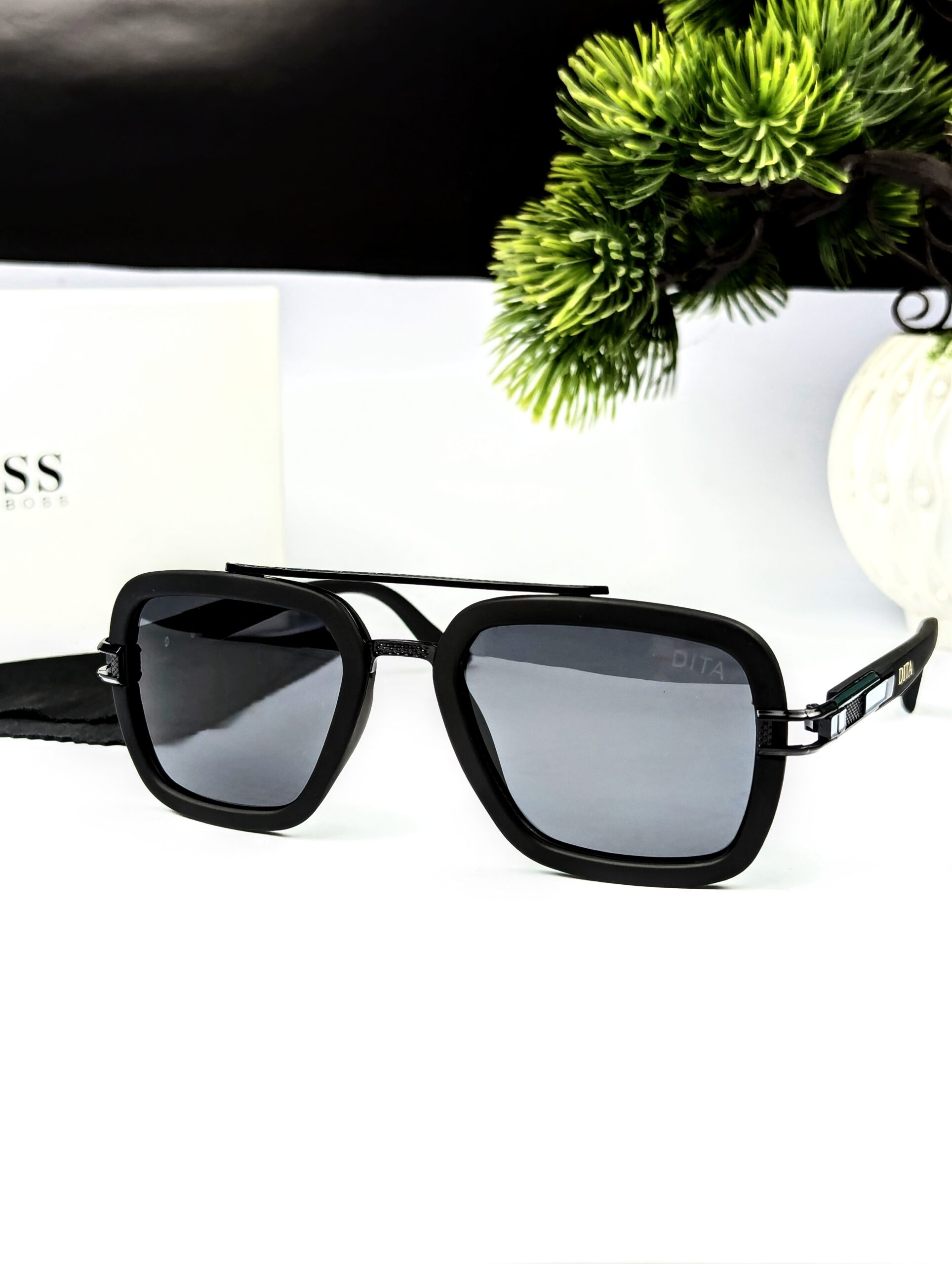 Fashion Square Glasses Cool Men Vintage Luxury Brand Design Punk Metal Sun Glasses Male Female Oversized Eyewear UV400 - Image 4