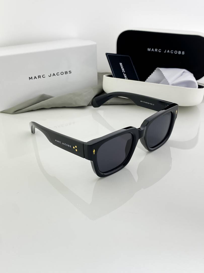 MARC JACOBS BLACK M11-18 - Image 2