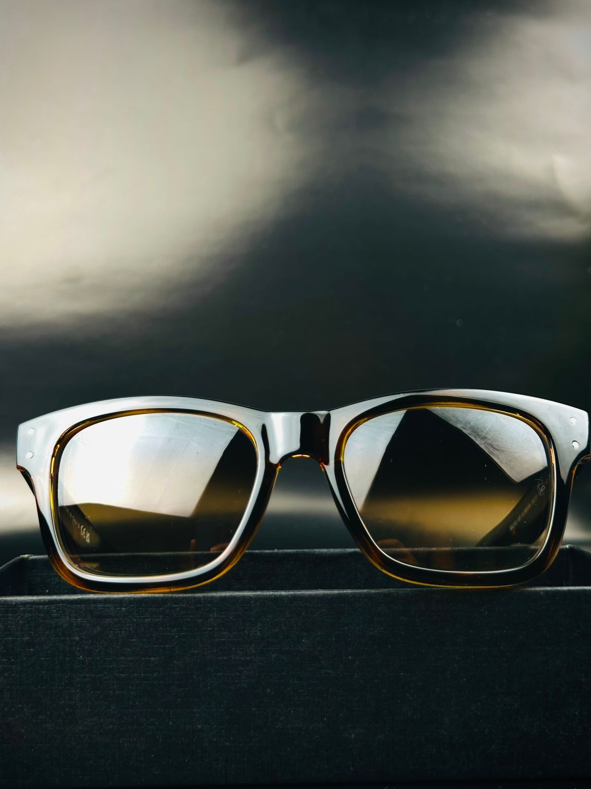 Ray-Ban Wayfarer Change RB–2140 Sunglasses - Image 2