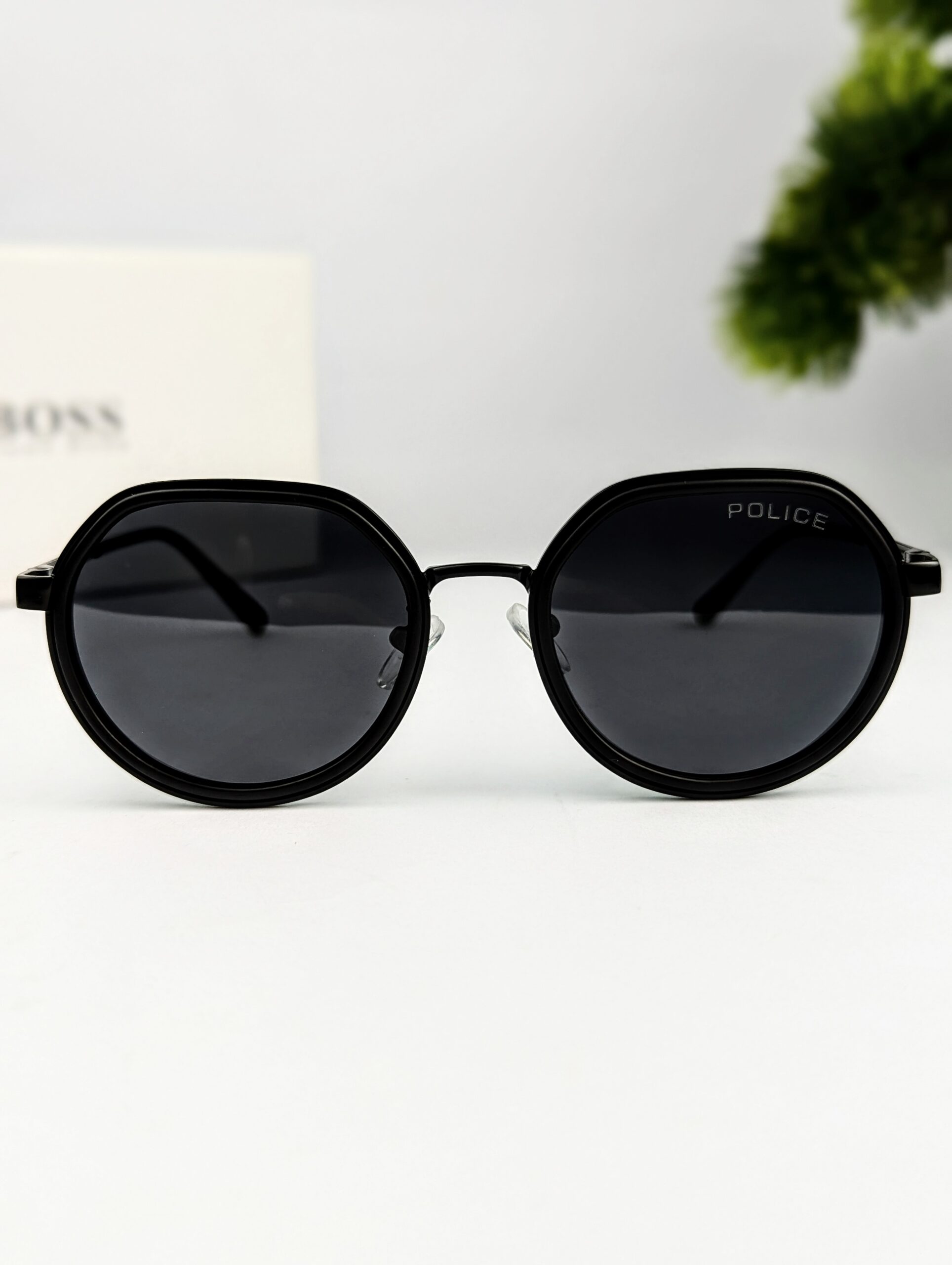 Police Black Trendy Stylish sunglasses - Image 3