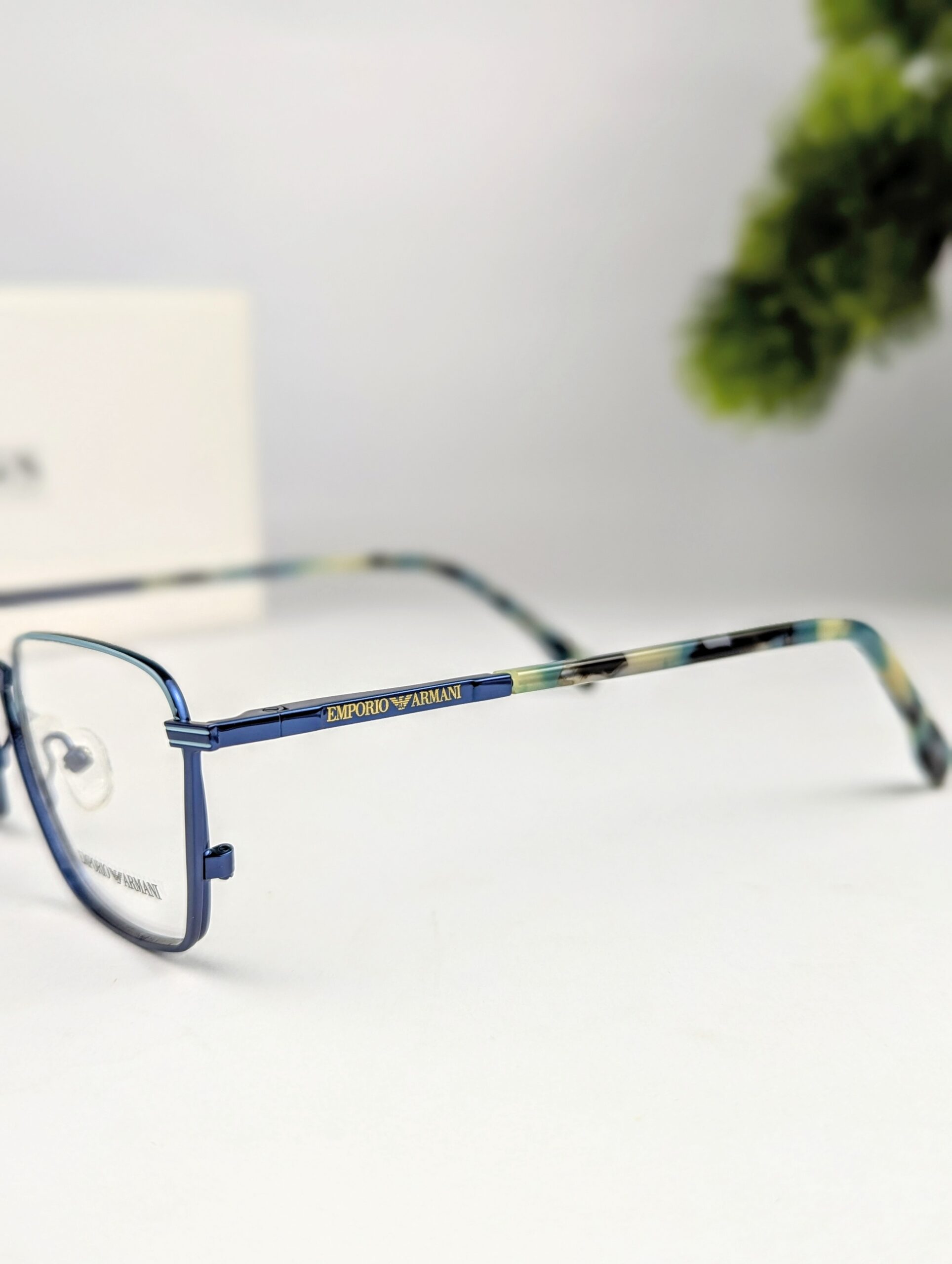 Premium Quality Trendy Stylish Eye Glass | ARM Frame 22 - Image 3
