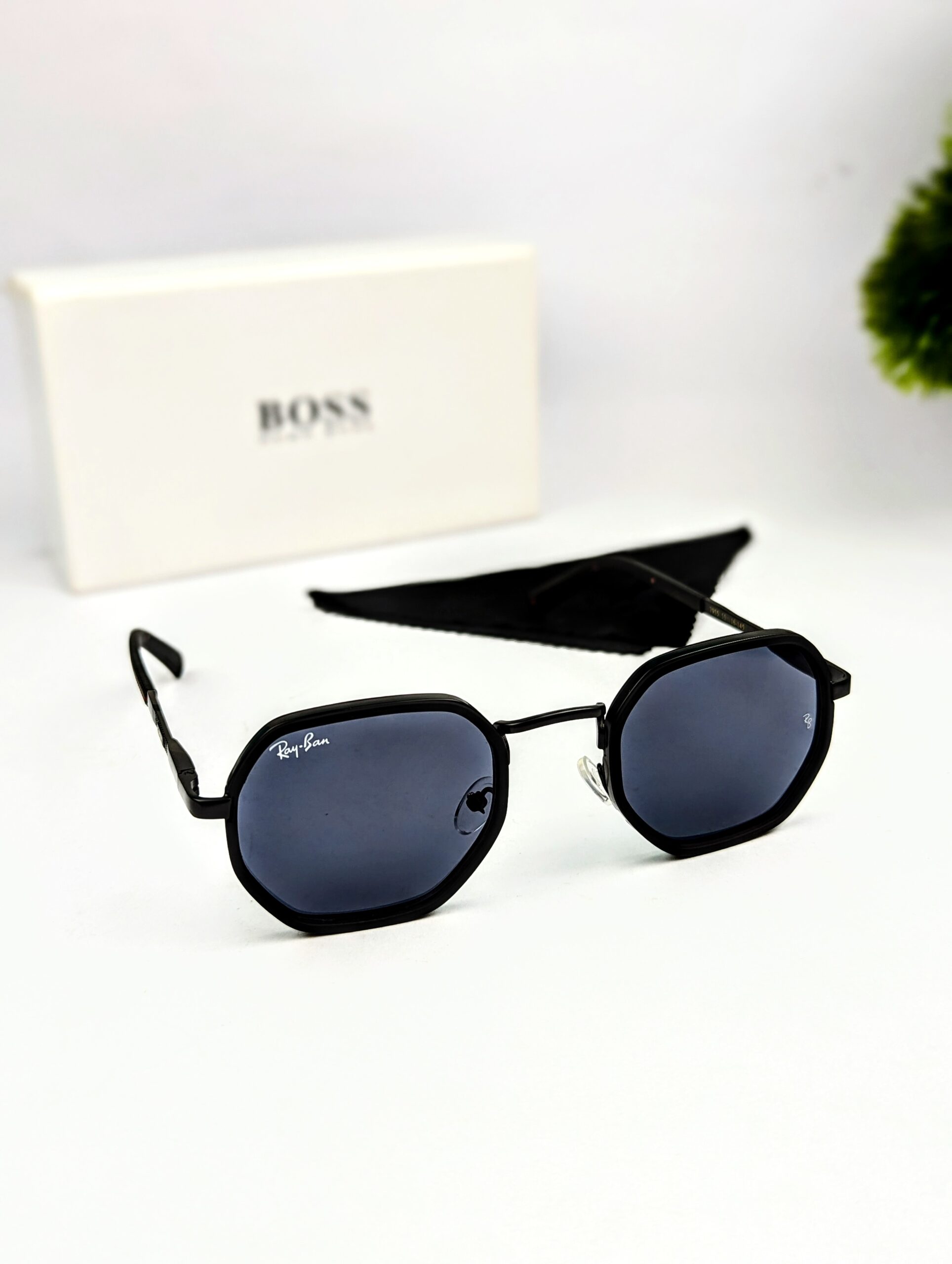 Ray-ban Premium quality Luxury Unisex sunglasses - Image 4