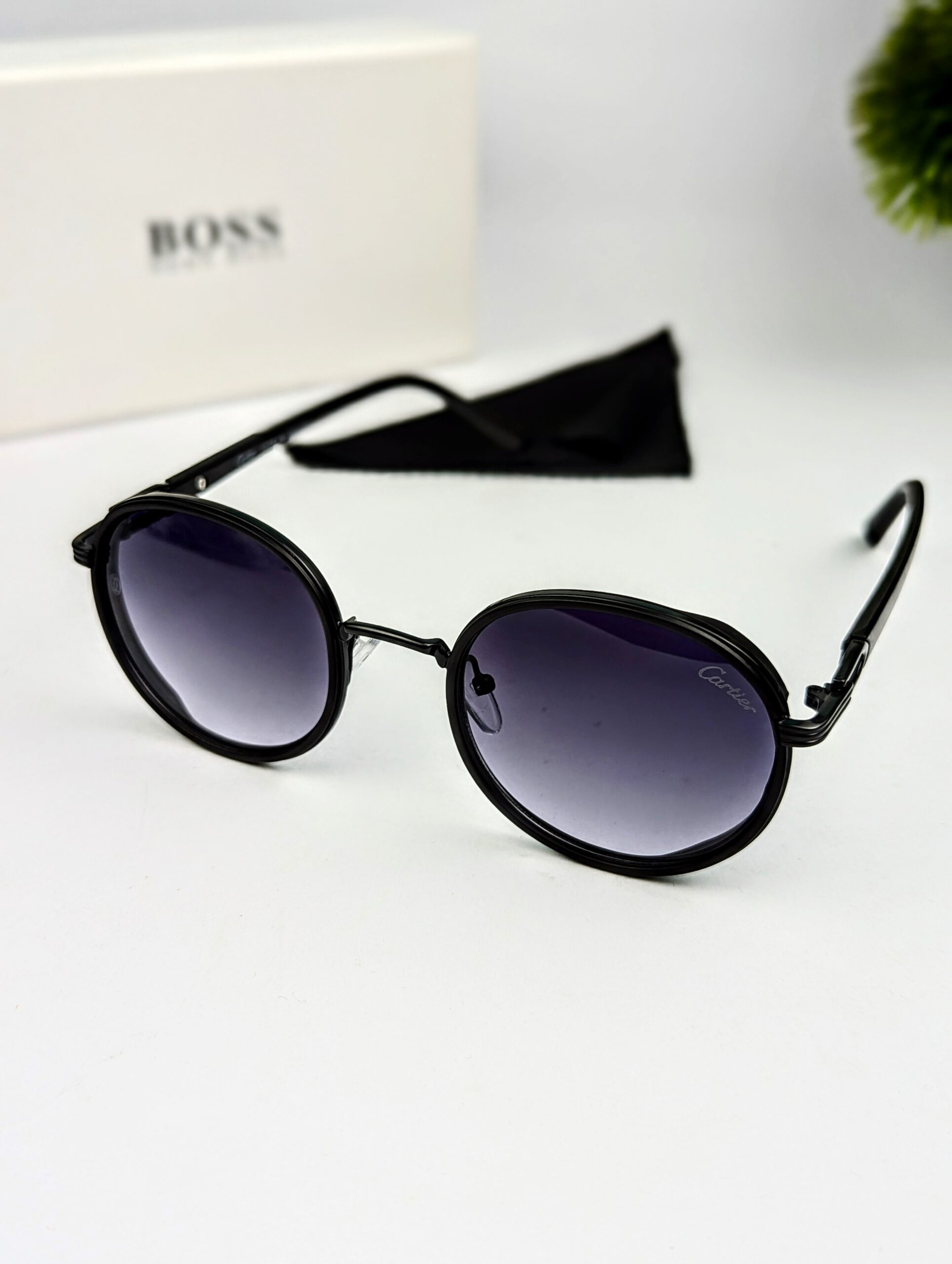 Cartier Premium quality Luxury Fashion unisex Sunglass - Image 4