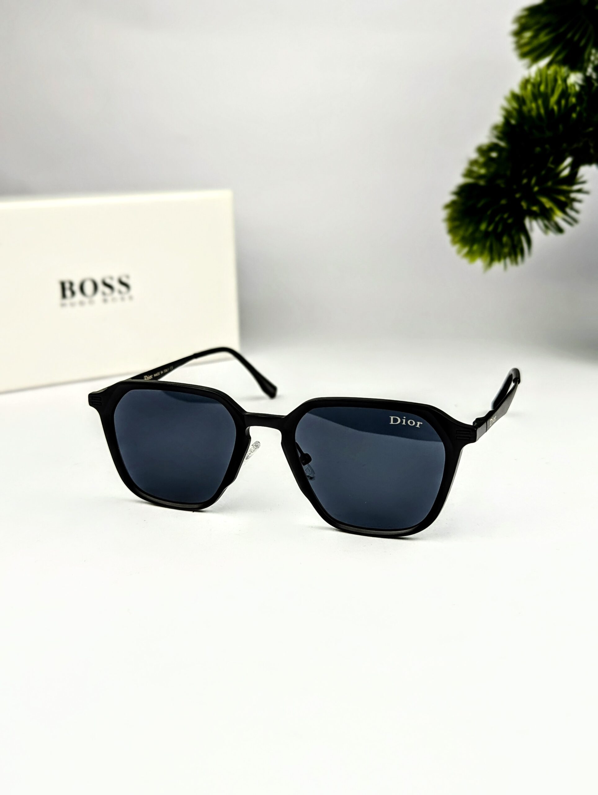 New Trending Dior Sunglasses -(Black color frame Lens color Black) - Image 4