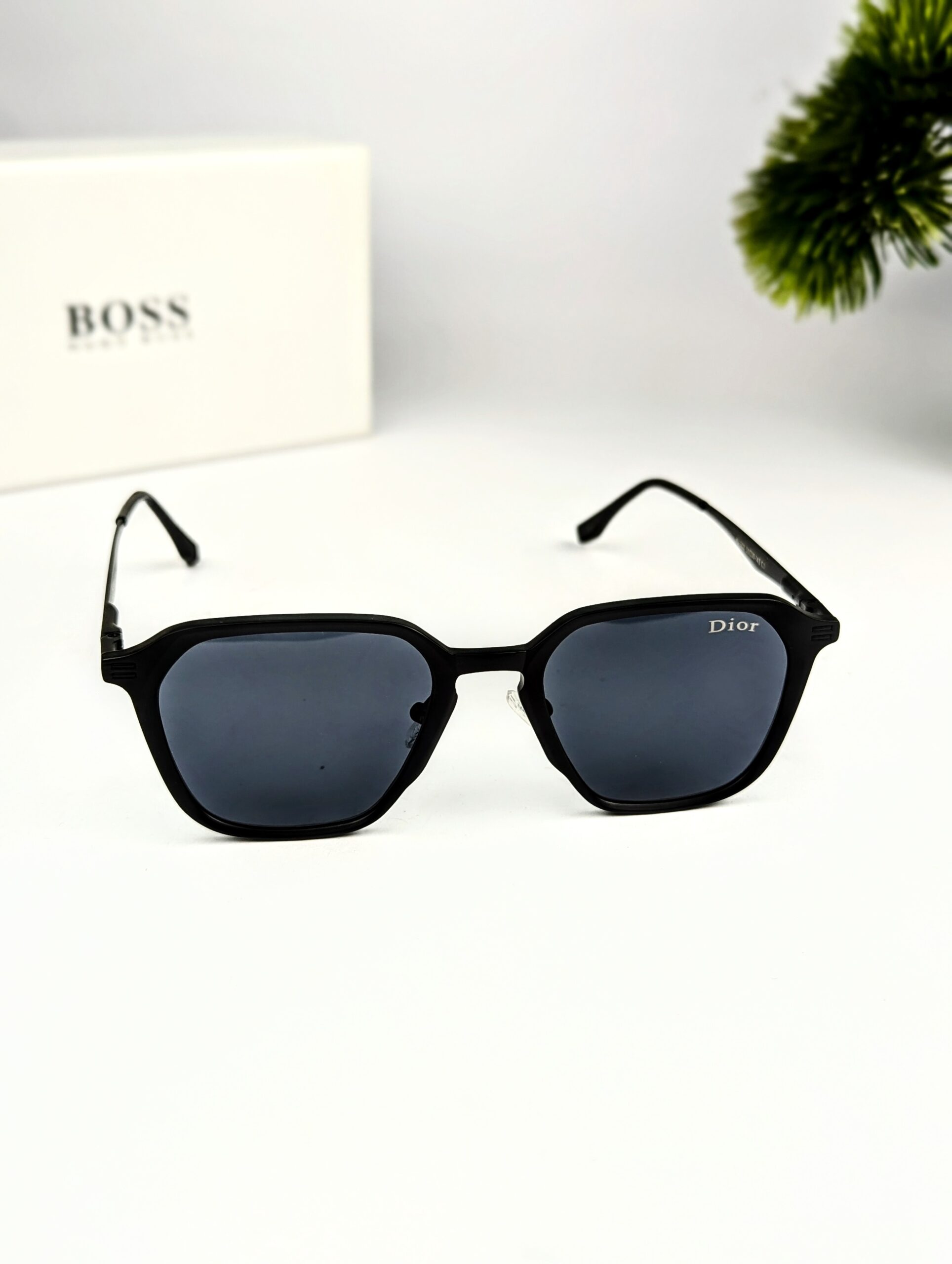 New Trending Dior Sunglasses -(Black color frame Lens color Black) - Image 3