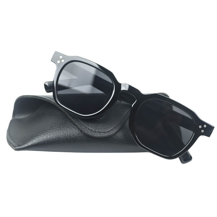 Pilgrim Black Sunglasses - Image 3