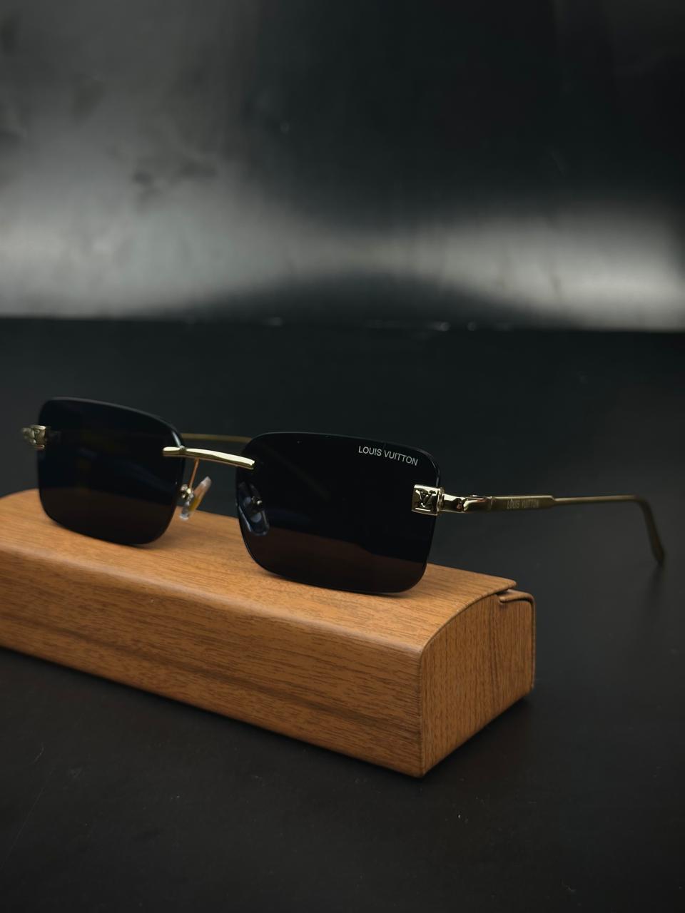 LOUIS VUITTON Premium quality sunglasses - Image 2
