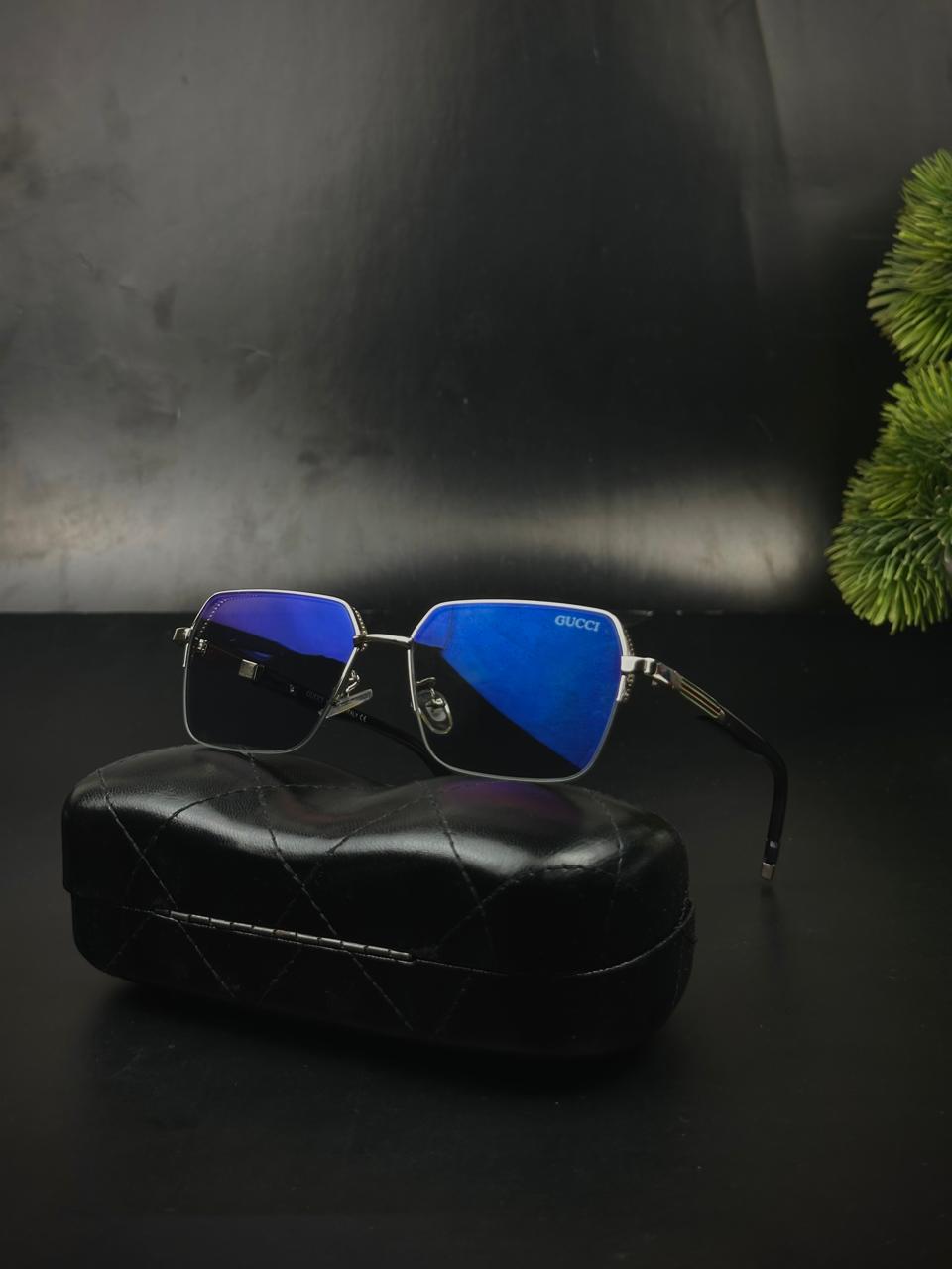Gucci premium luxury eye glasses - Image 2