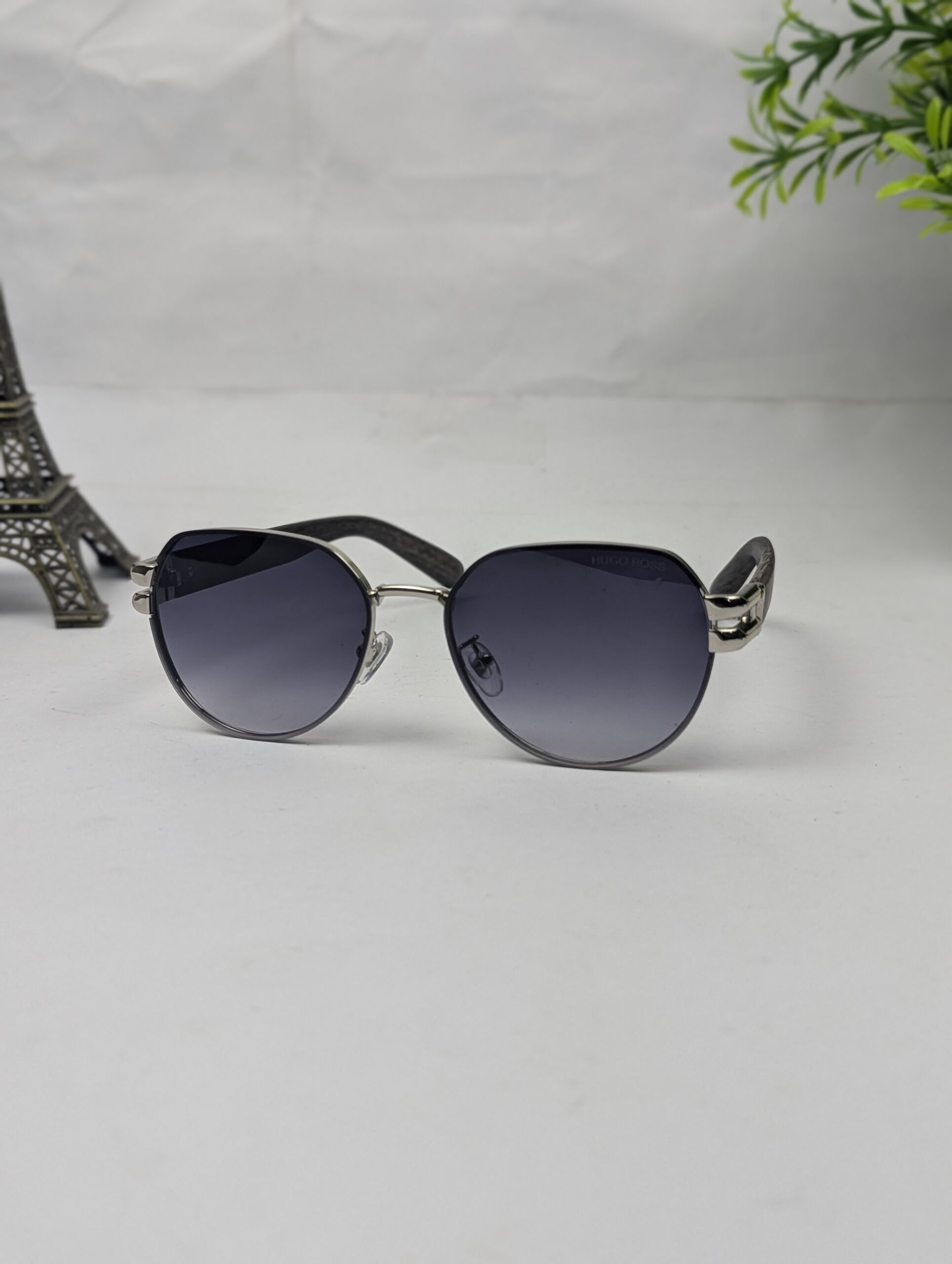 HUGO BOSS new Hot fashions classic premium quality unisex sunglasses - Image 2