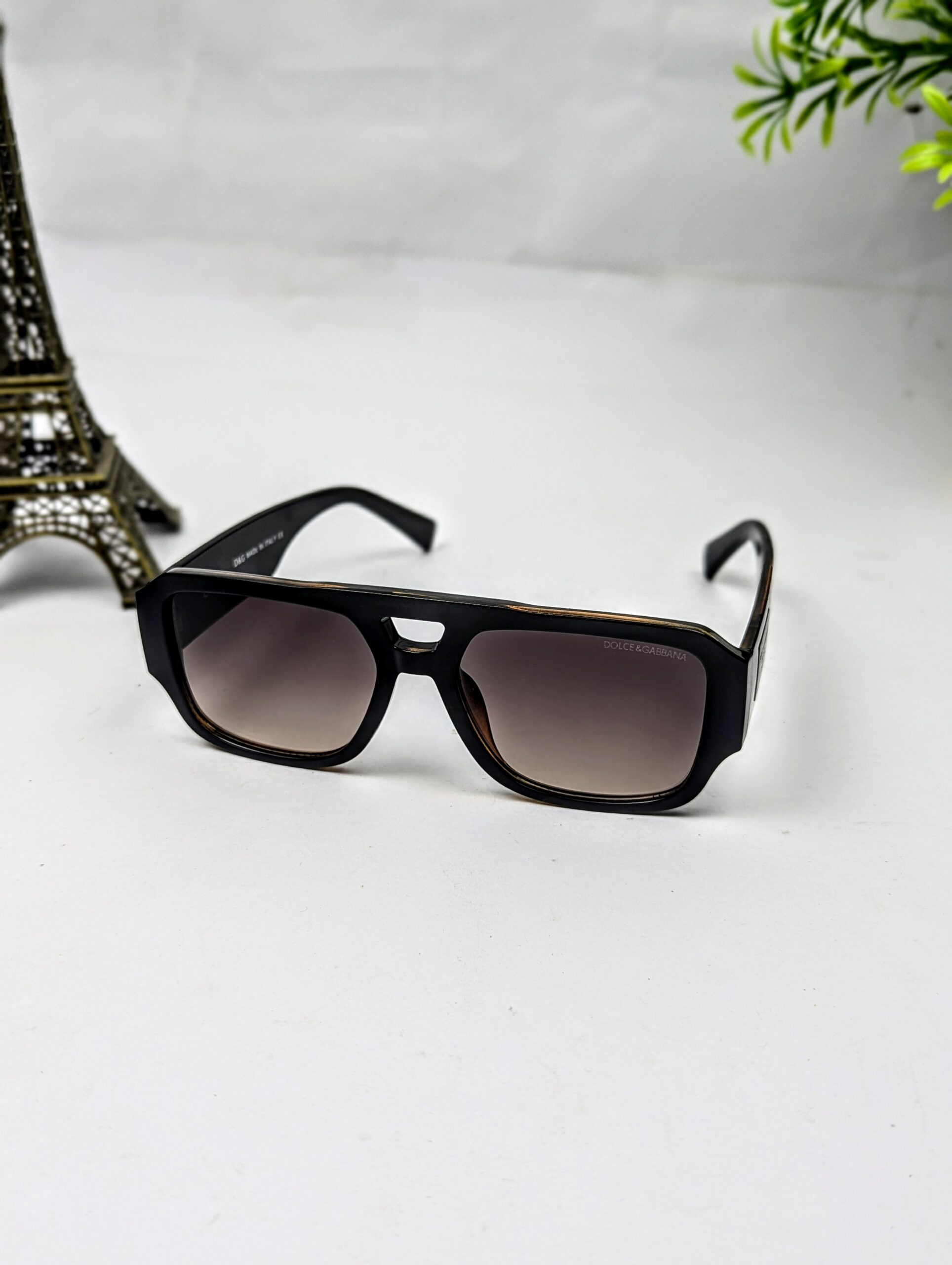 DOLCE&GABBANA premium Quality Luxury unisex Sunglasses - Image 3
