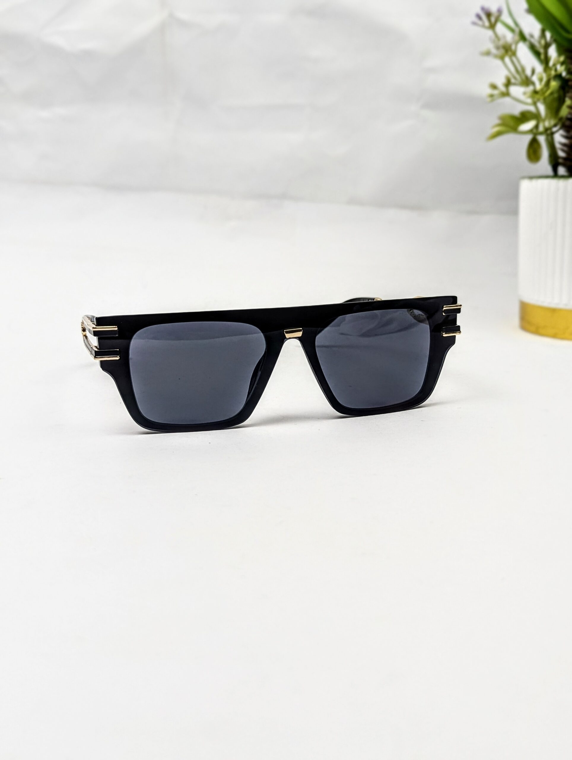 MAYBaCH Fashions classic Hot premium quality unisex sunglassesą„¤ - Image 3