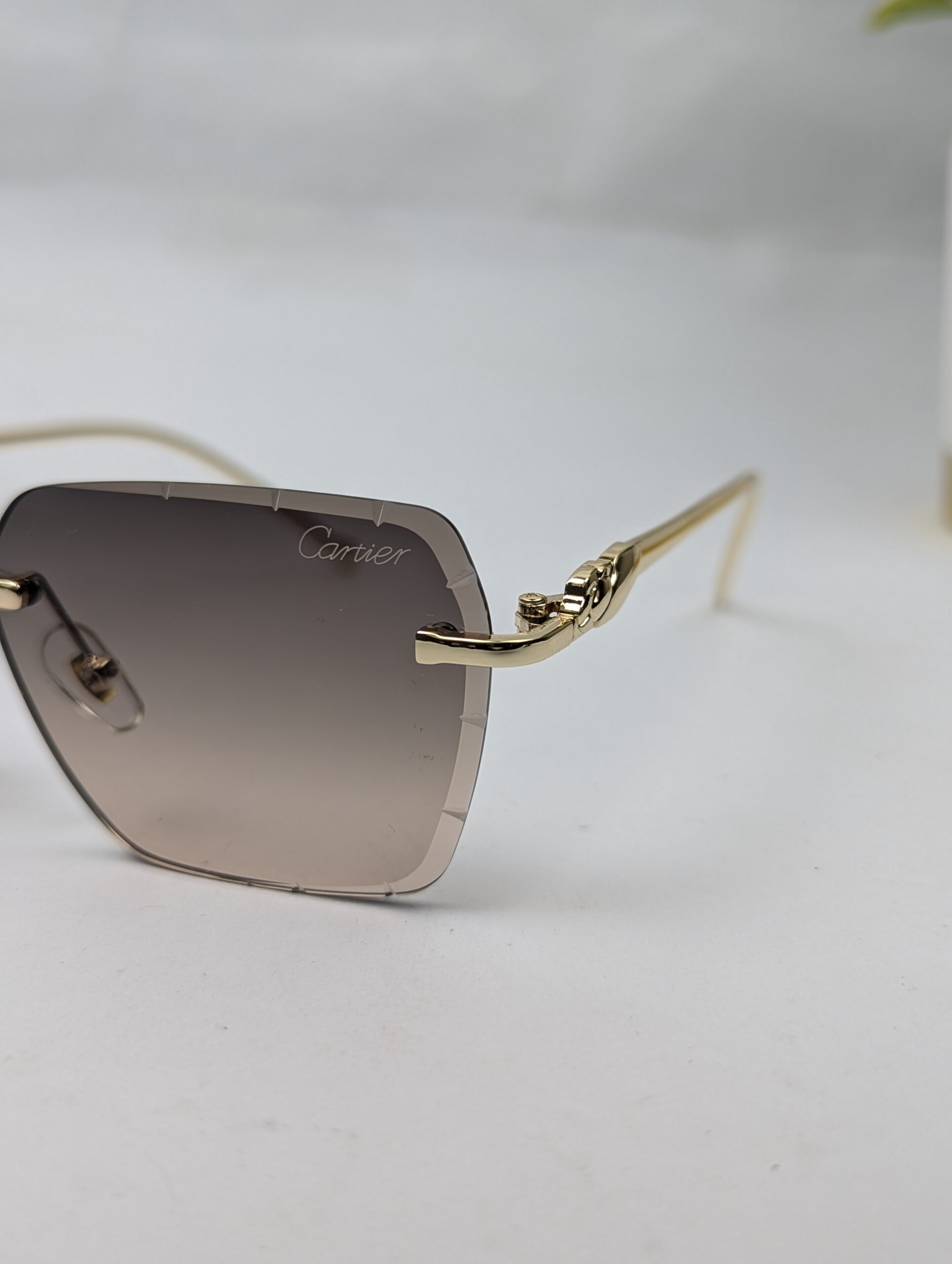 Cartier Premium quality Luxury Fashion unisex Rimless Sunglass - Image 2