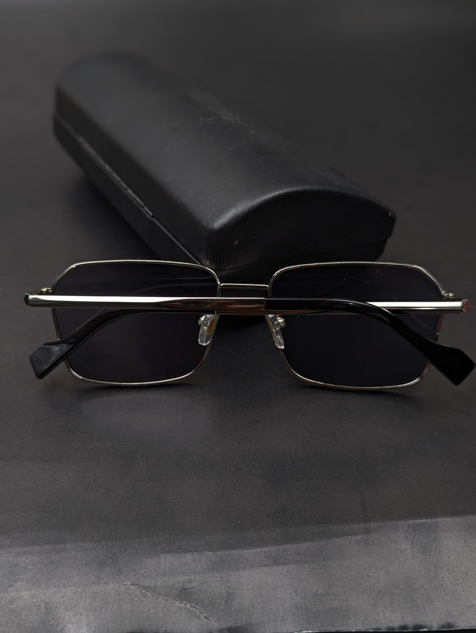 FENDI premium Quality Luxury unisex Sunglasses - Image 4
