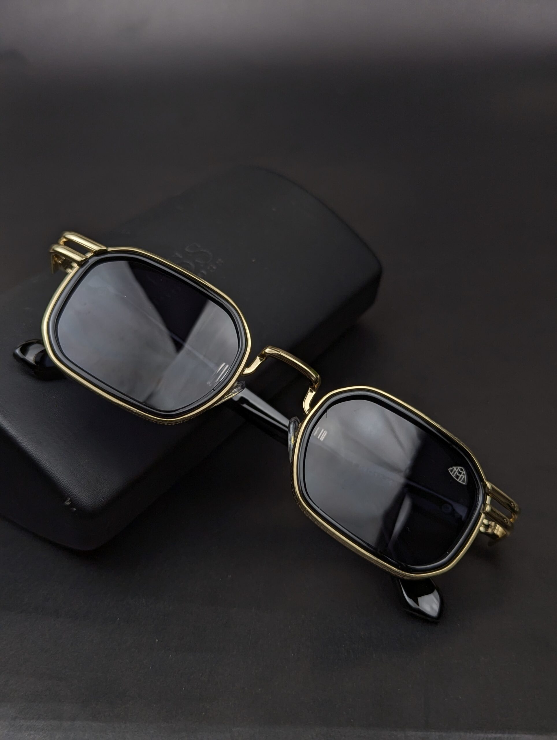 MAYBaCH Fashions classic Hot premium quality unisex sunglassesą„¤