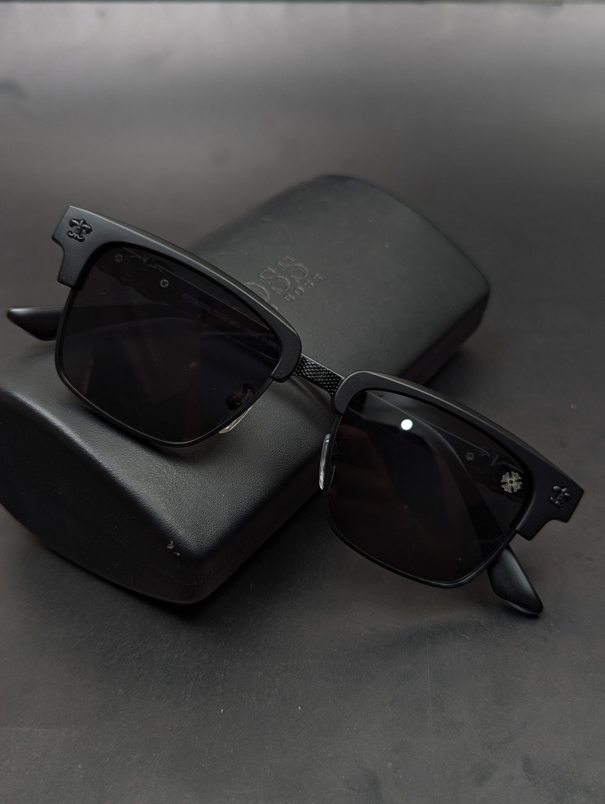 New Hot fashions classic premium quality unisex sunglasses