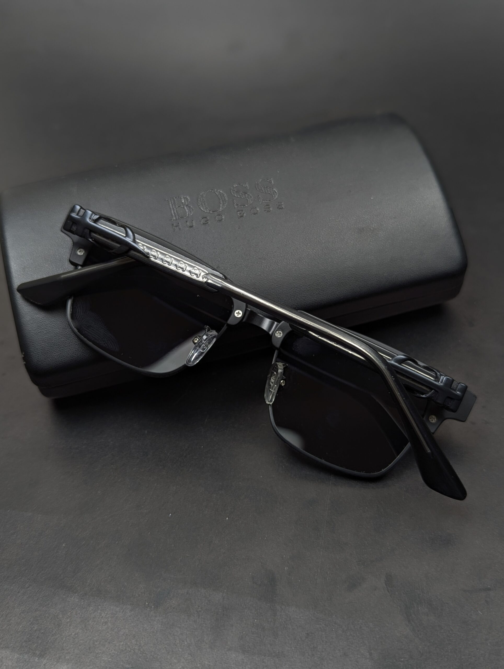 New Hot fashions classic premium quality unisex sunglasses - Image 4