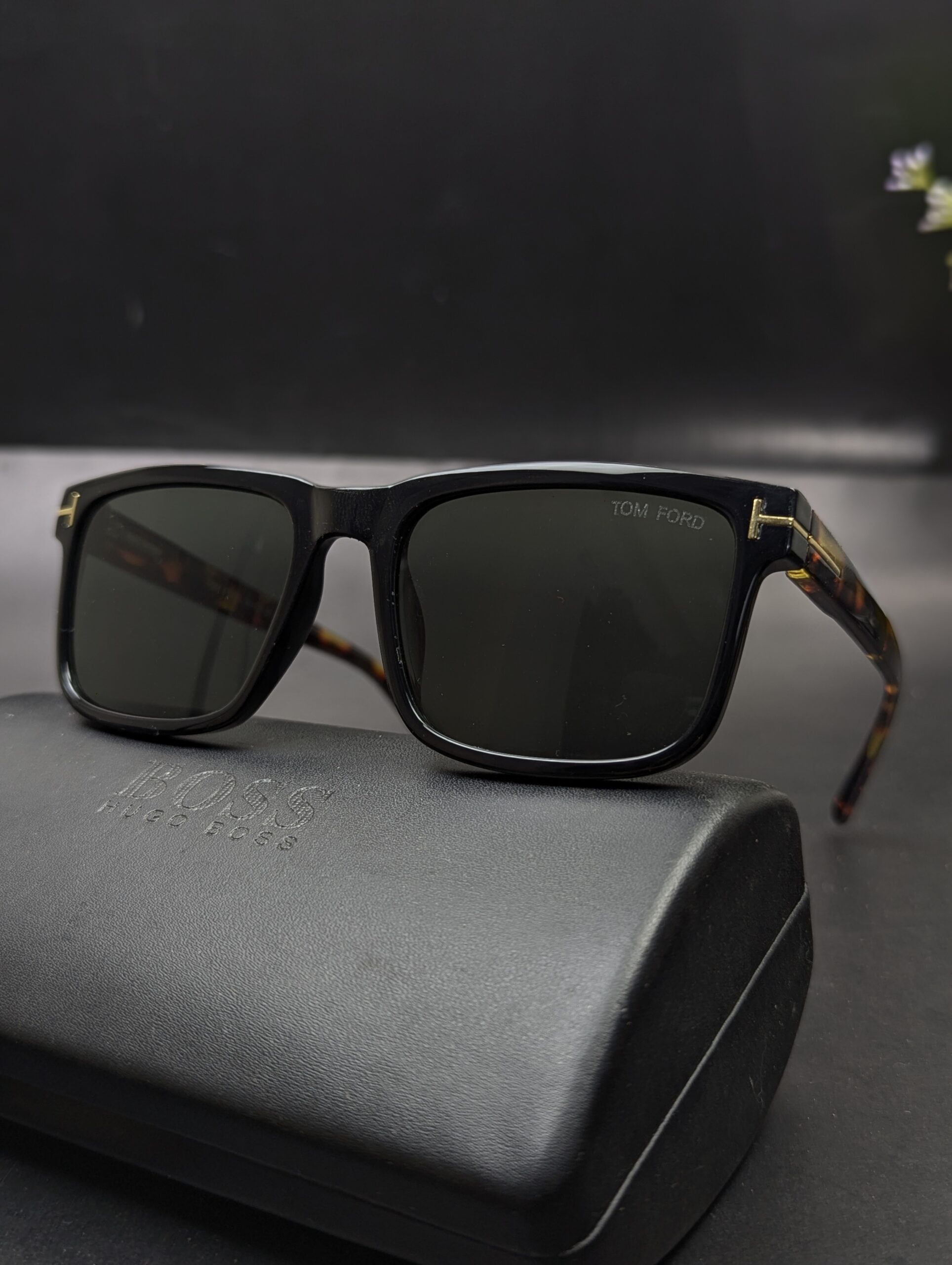 Tom-Ford sunglasses - Image 3