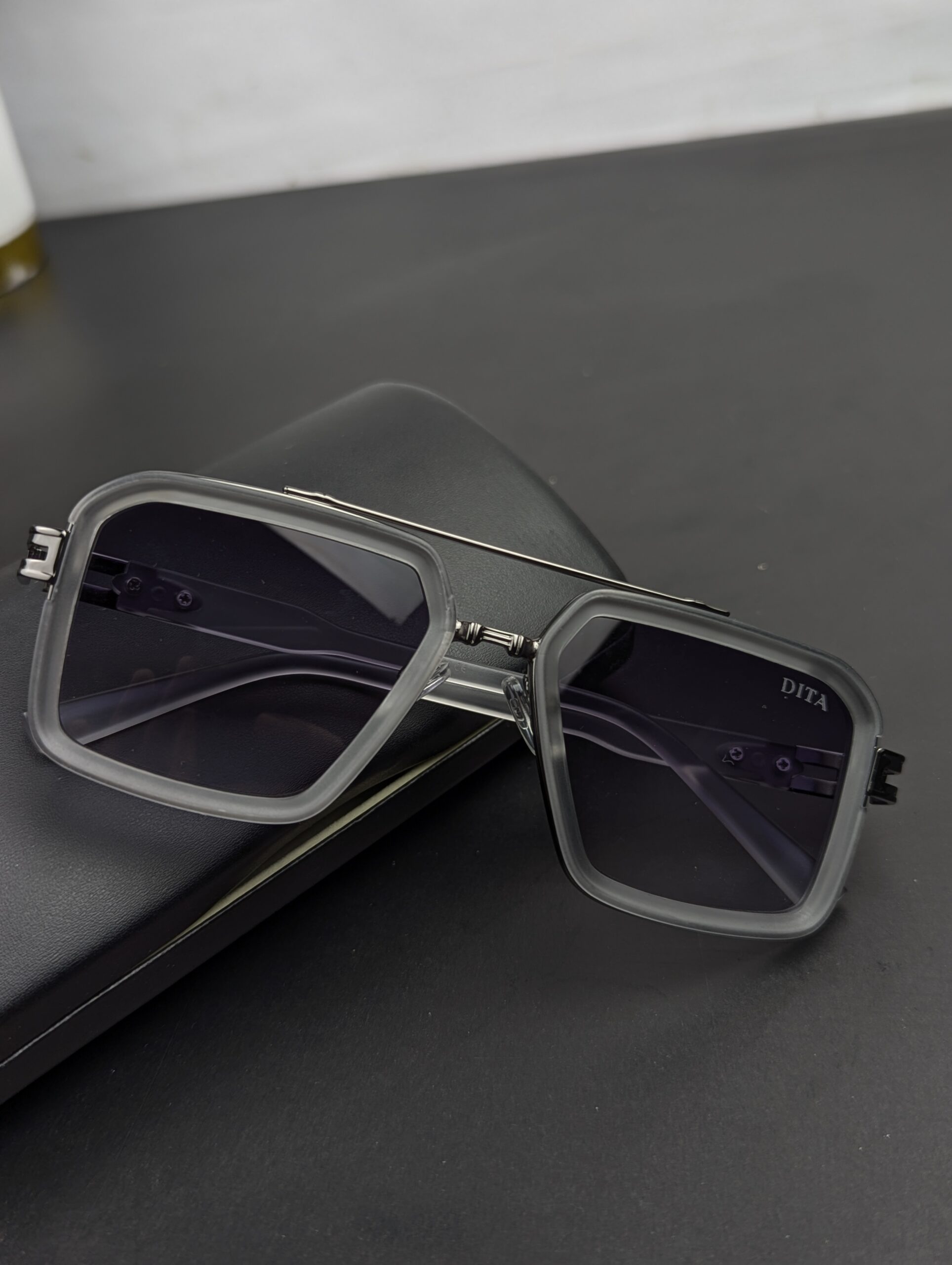 Dita Design Stylish Sunglass | - Image 3