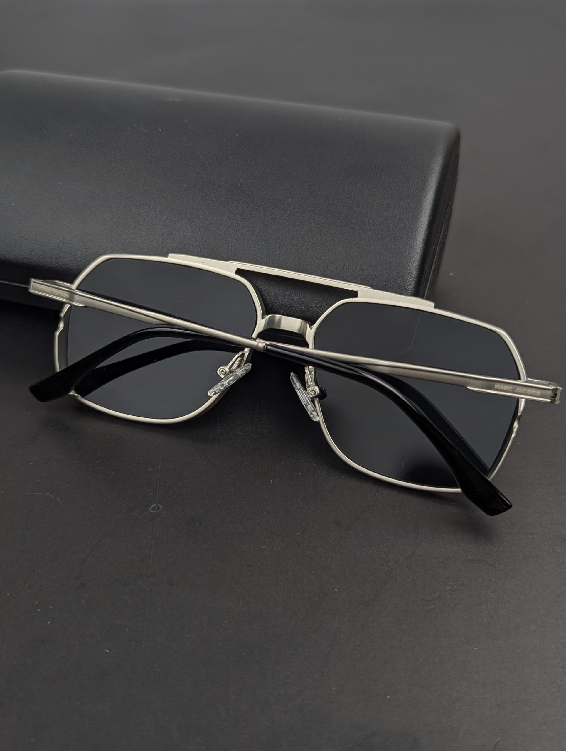 MARC JACOBS Stylish Sunglass | Premium Quality | - Image 4
