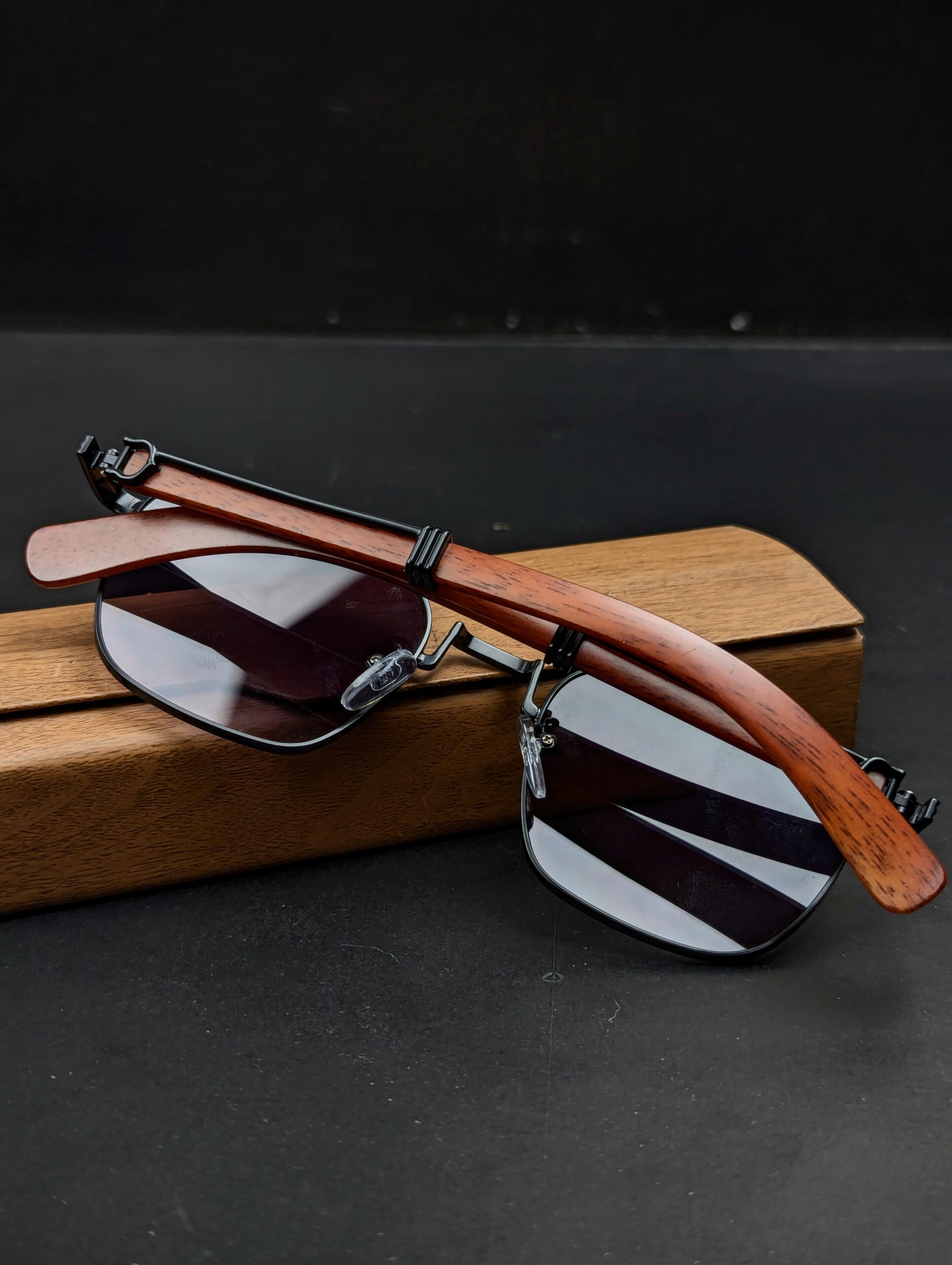 Cartier Fashionable unisex sunglasses | - Image 2