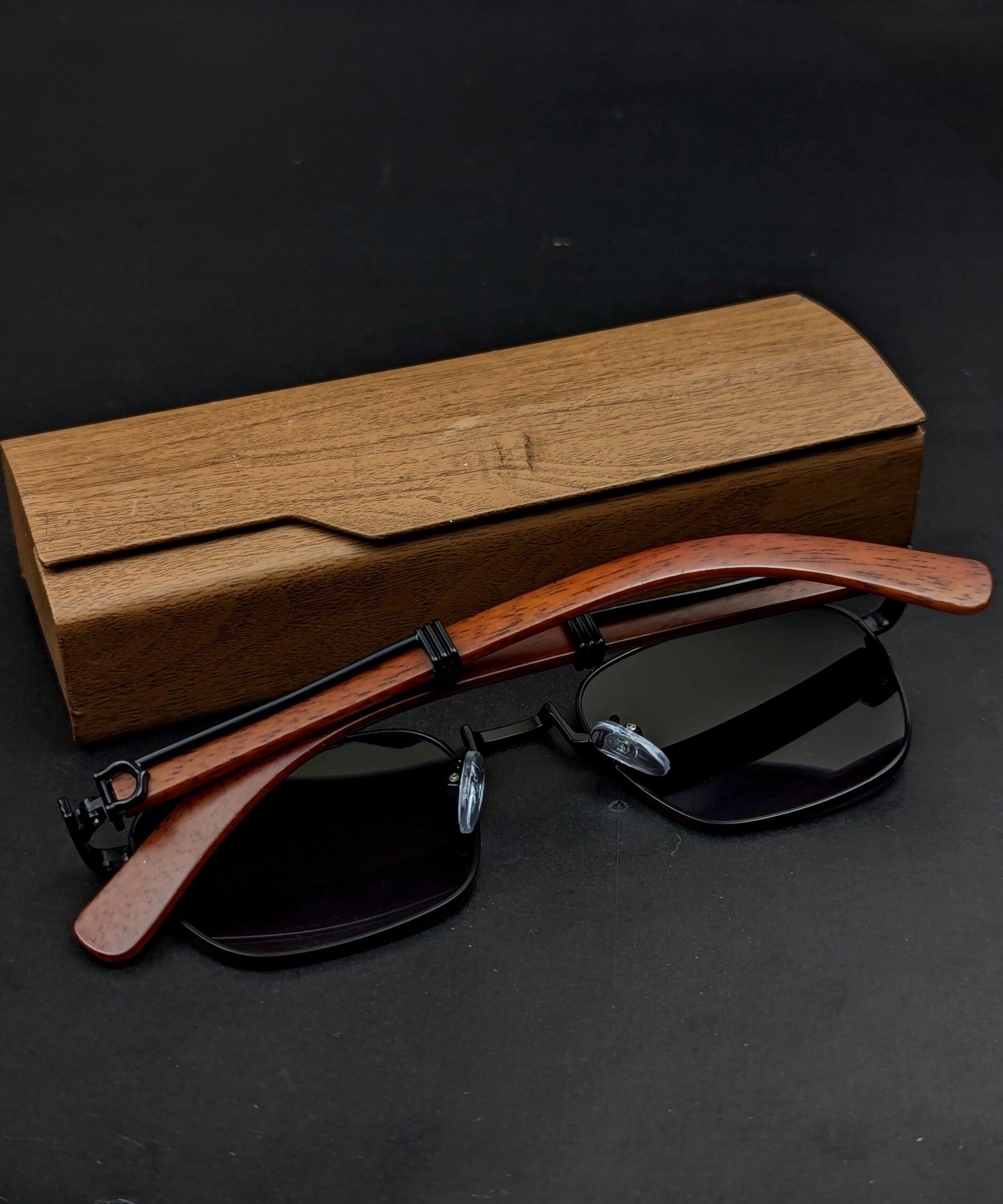 Cartier Fashionable unisex sunglasses | - Image 4