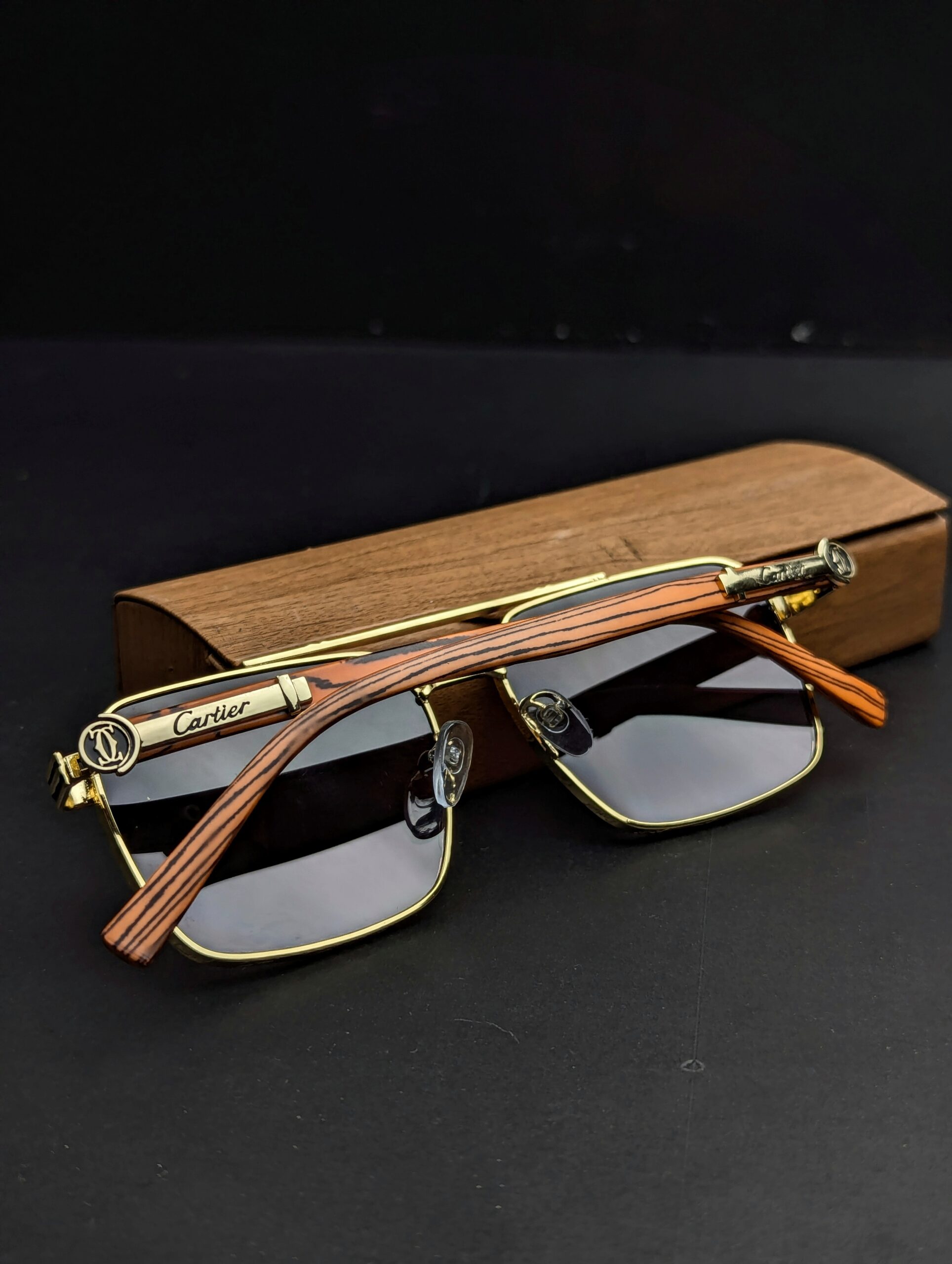 Cartier Fashionable unisex sunglasses | - Image 2