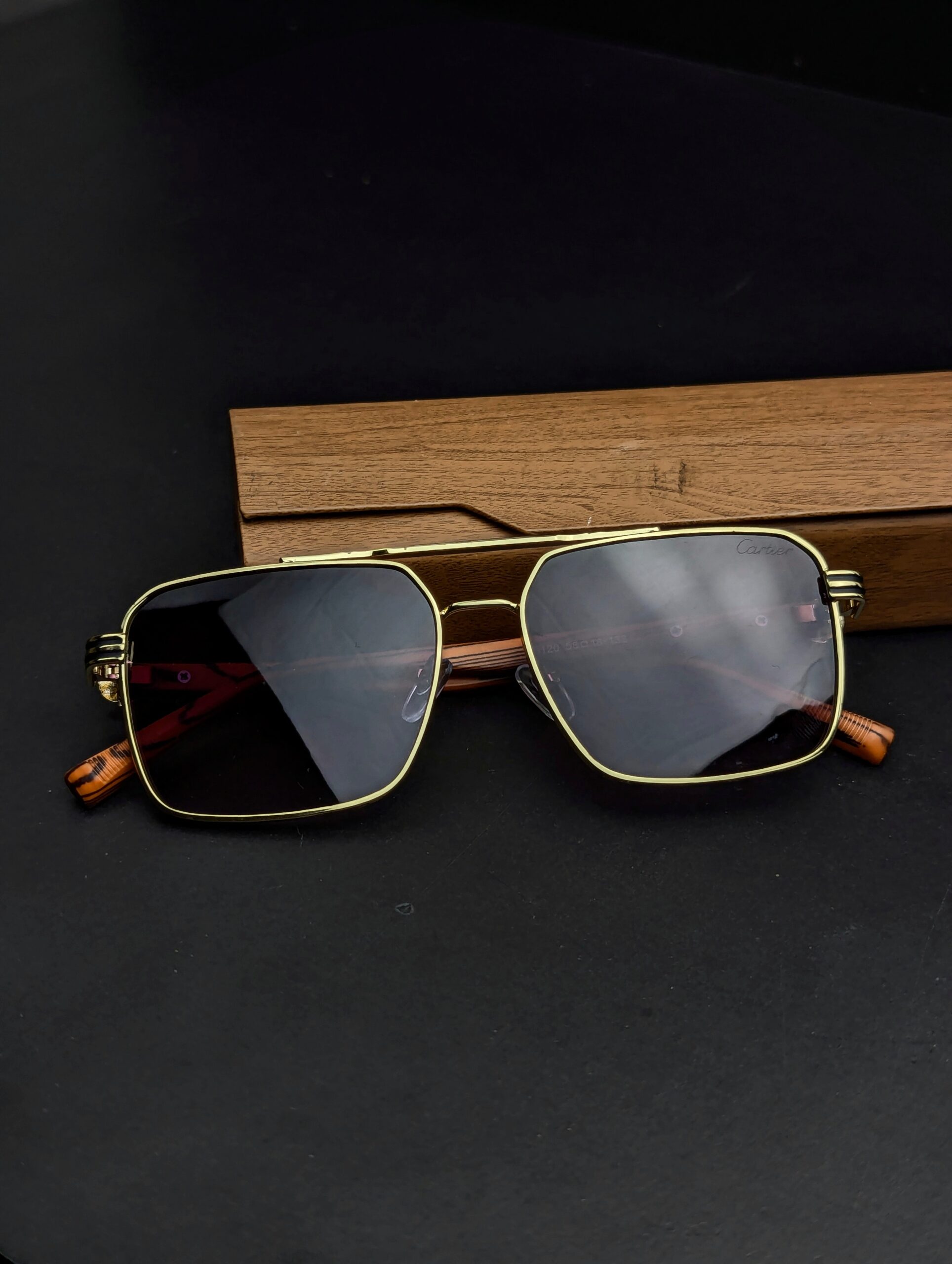 Cartier Fashionable unisex sunglasses | - Image 3