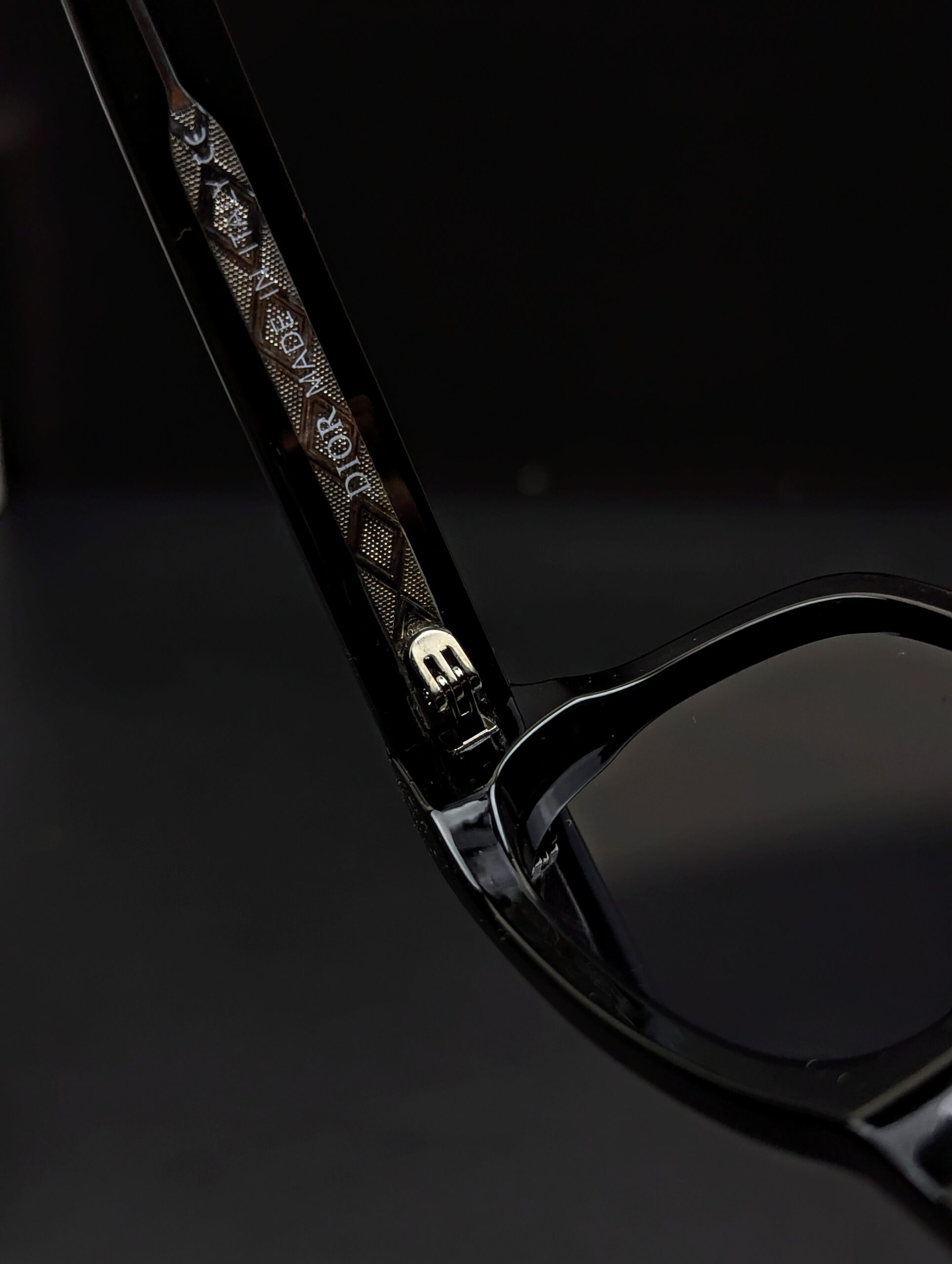 Dior Hot fashions Premium quality Sunglasses|☀️ - Image 2