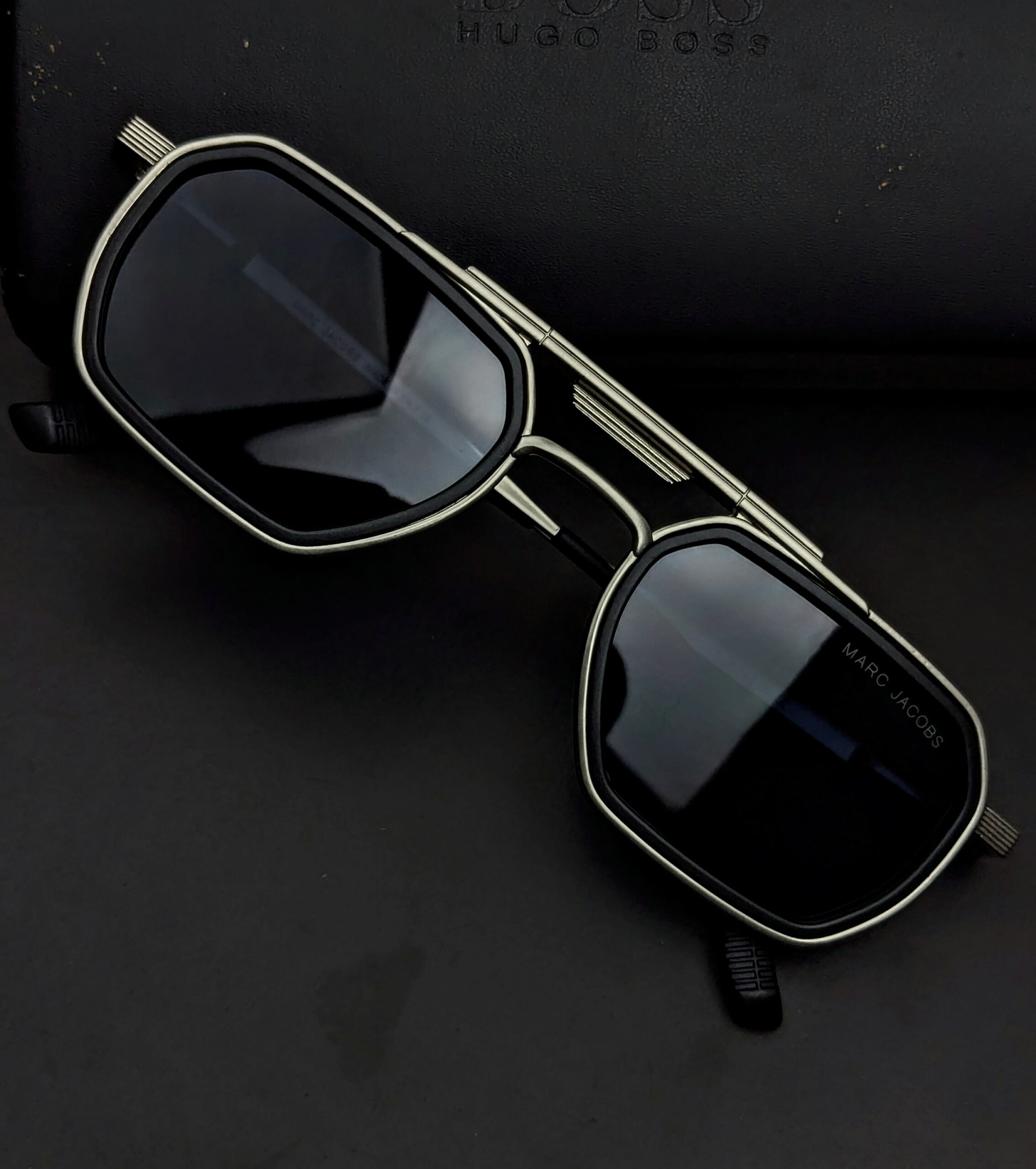 MARC–JACOBS premium quality unisex sunglasses|😎
