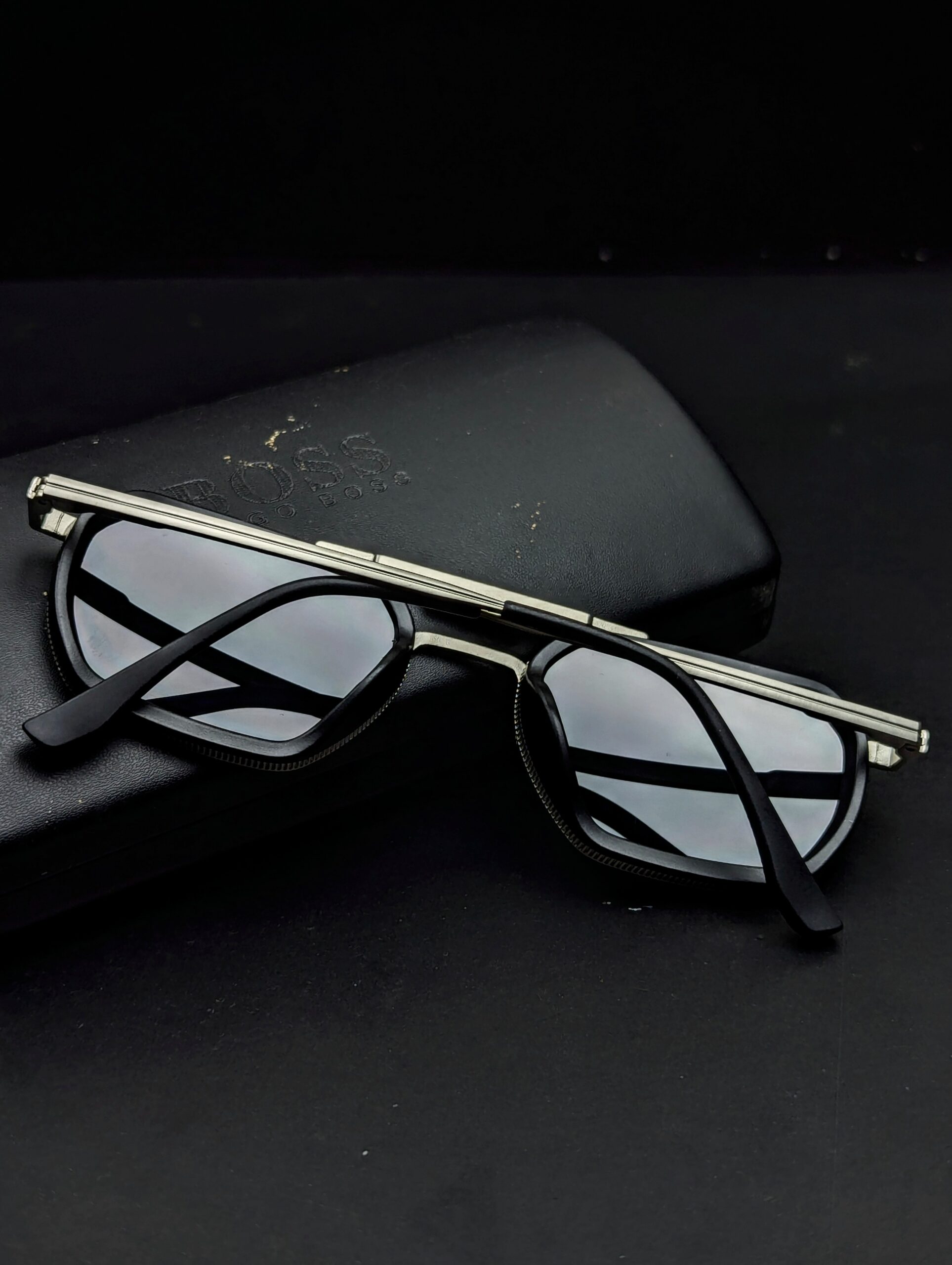 MARC–JACOBS premium quality unisex sunglasses|😎 - Image 2