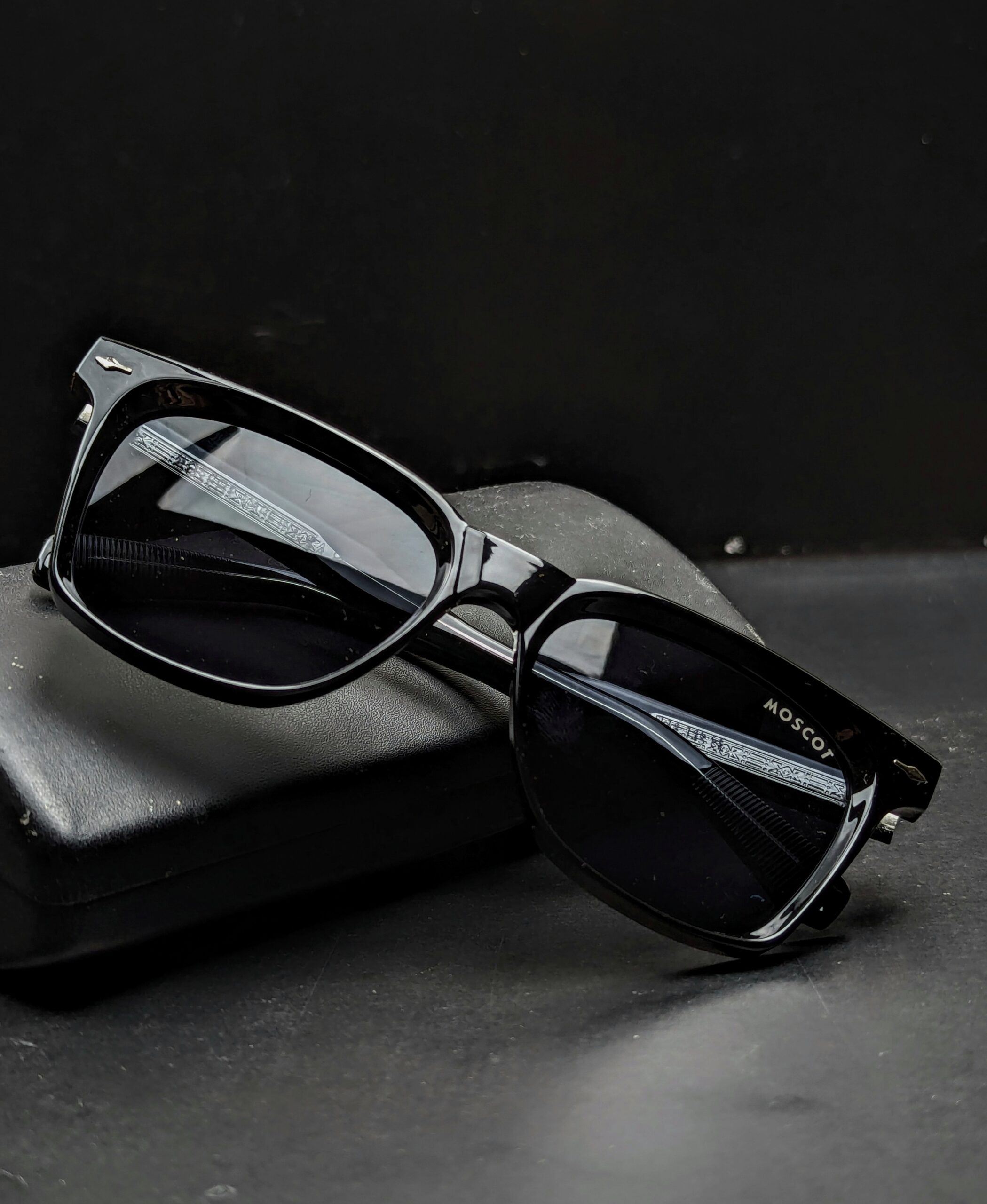 Moscot Hot fashions Premium quality 😎| - Image 4