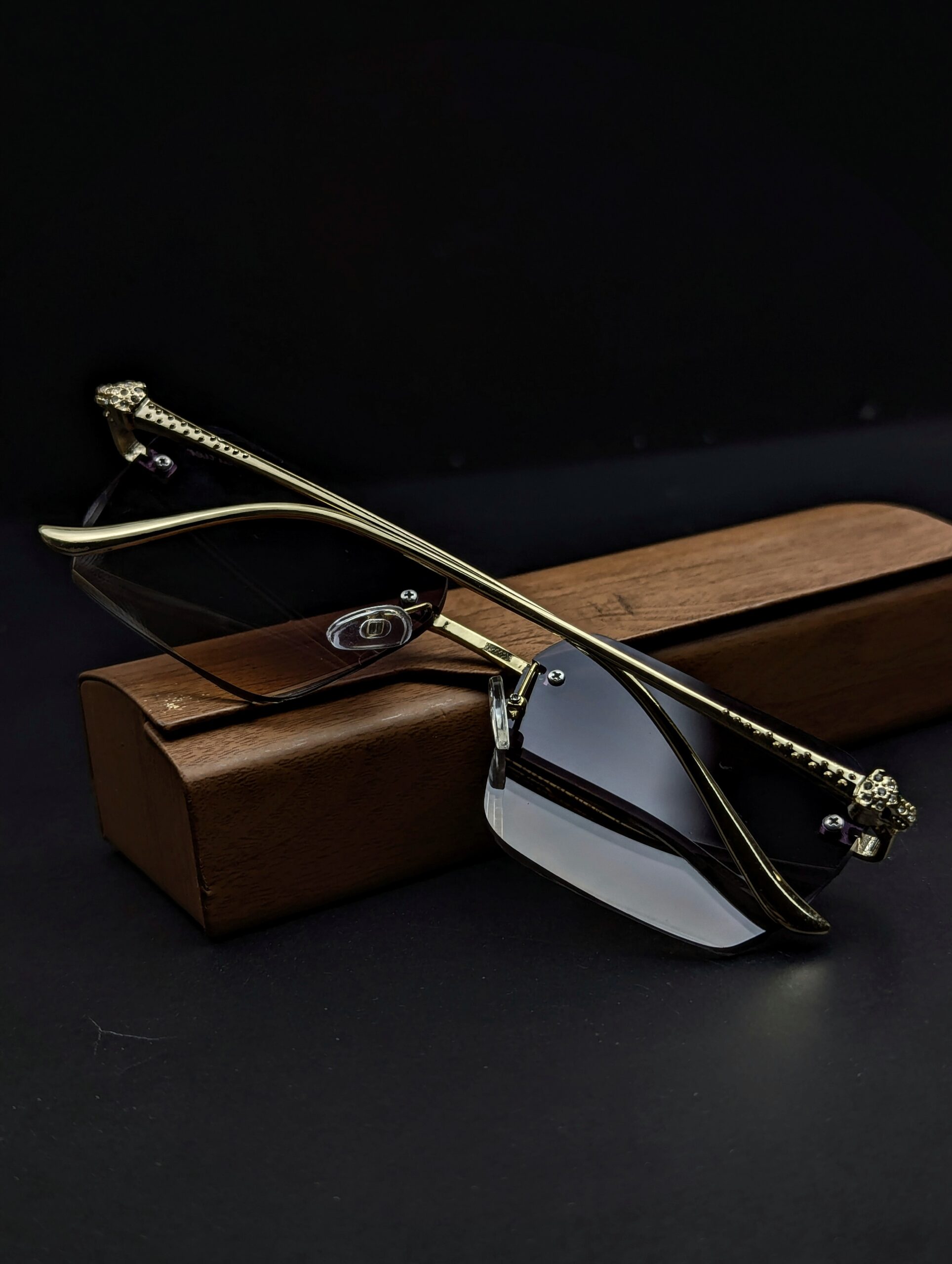 C a r t i e r Premium quality Luxury Rimless Sunglass| - Image 4