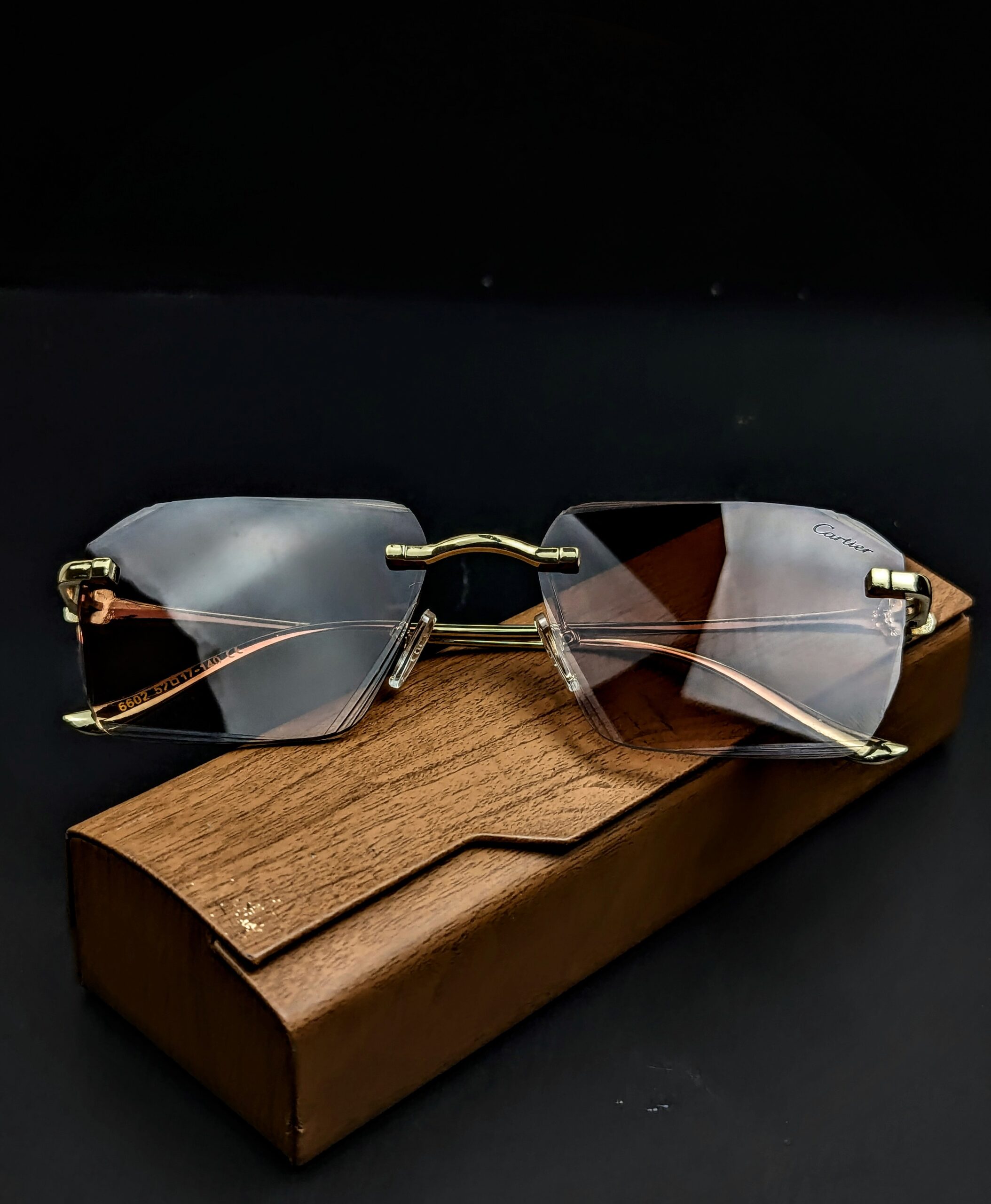 C a r t i e r Premium quality Luxury Rimless Sunglass|