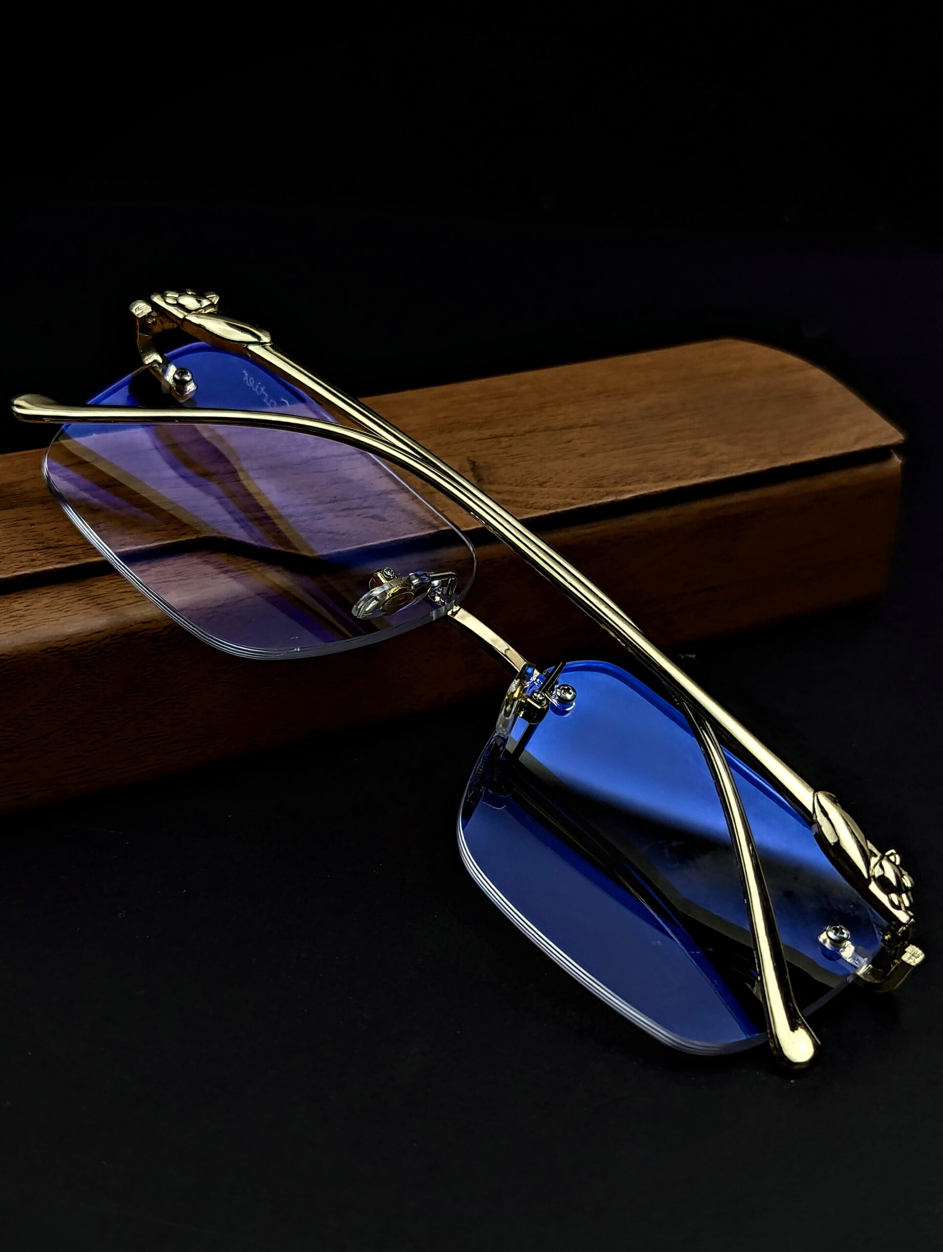 C a r t i e r~ Luxury Rimless Eye glasses|🤓 - Image 2