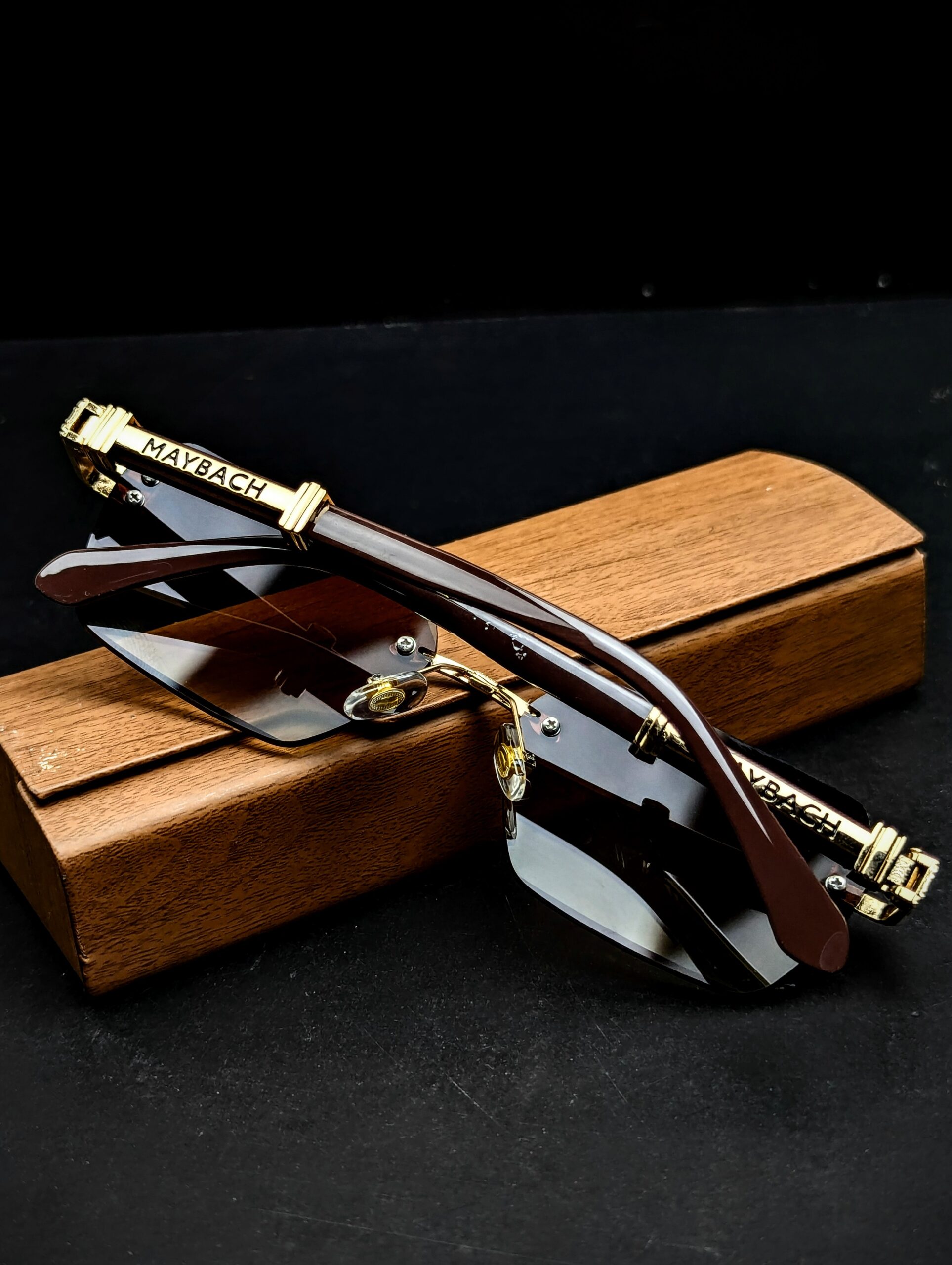 MAYBaCH Fashions classic Hot premium quality Rimless sunglassesą„¤ - Image 4