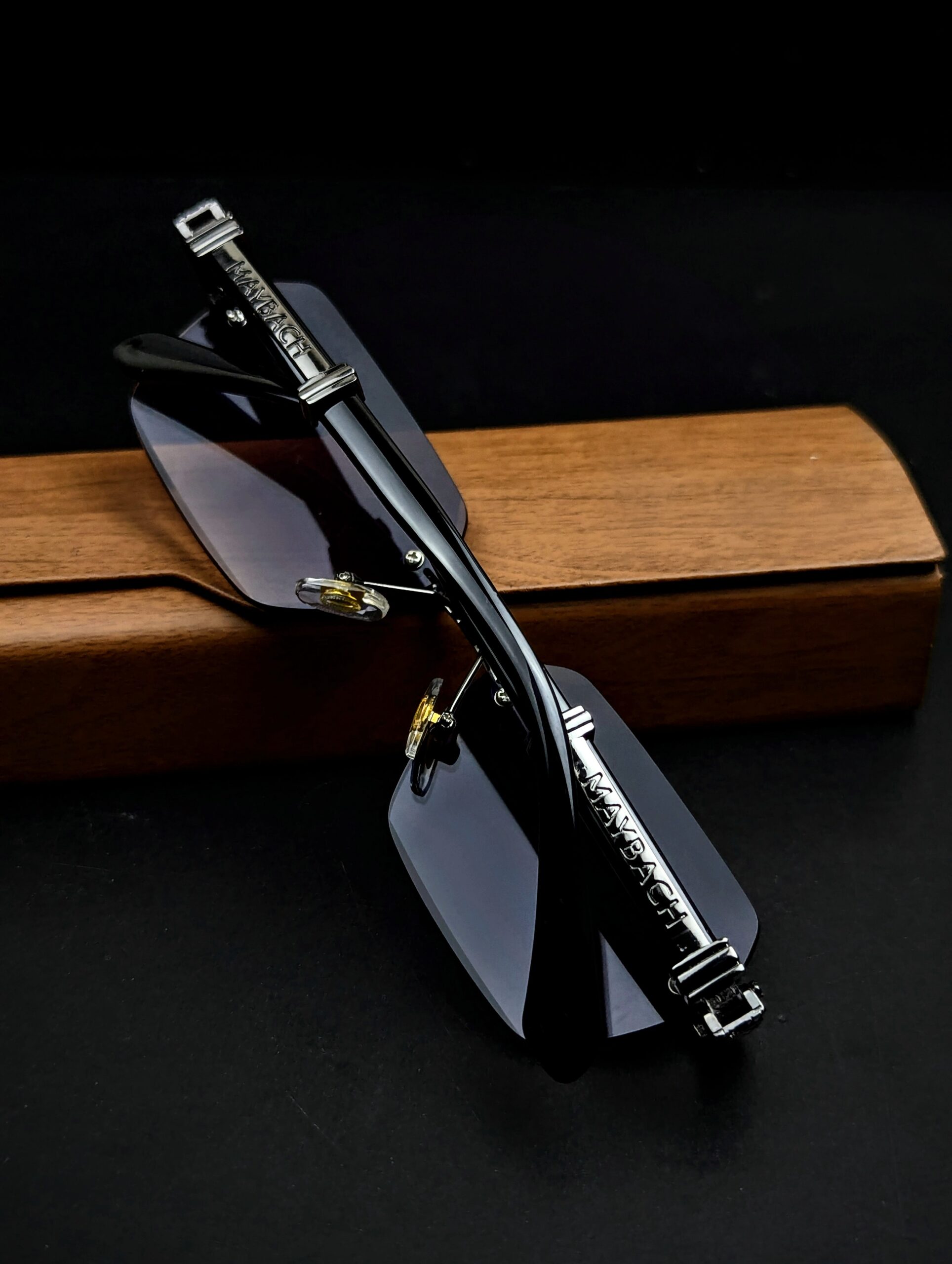 MAYBaCH Fashions classic Hot premium quality Rimless sunglassesą„¤ - Image 4