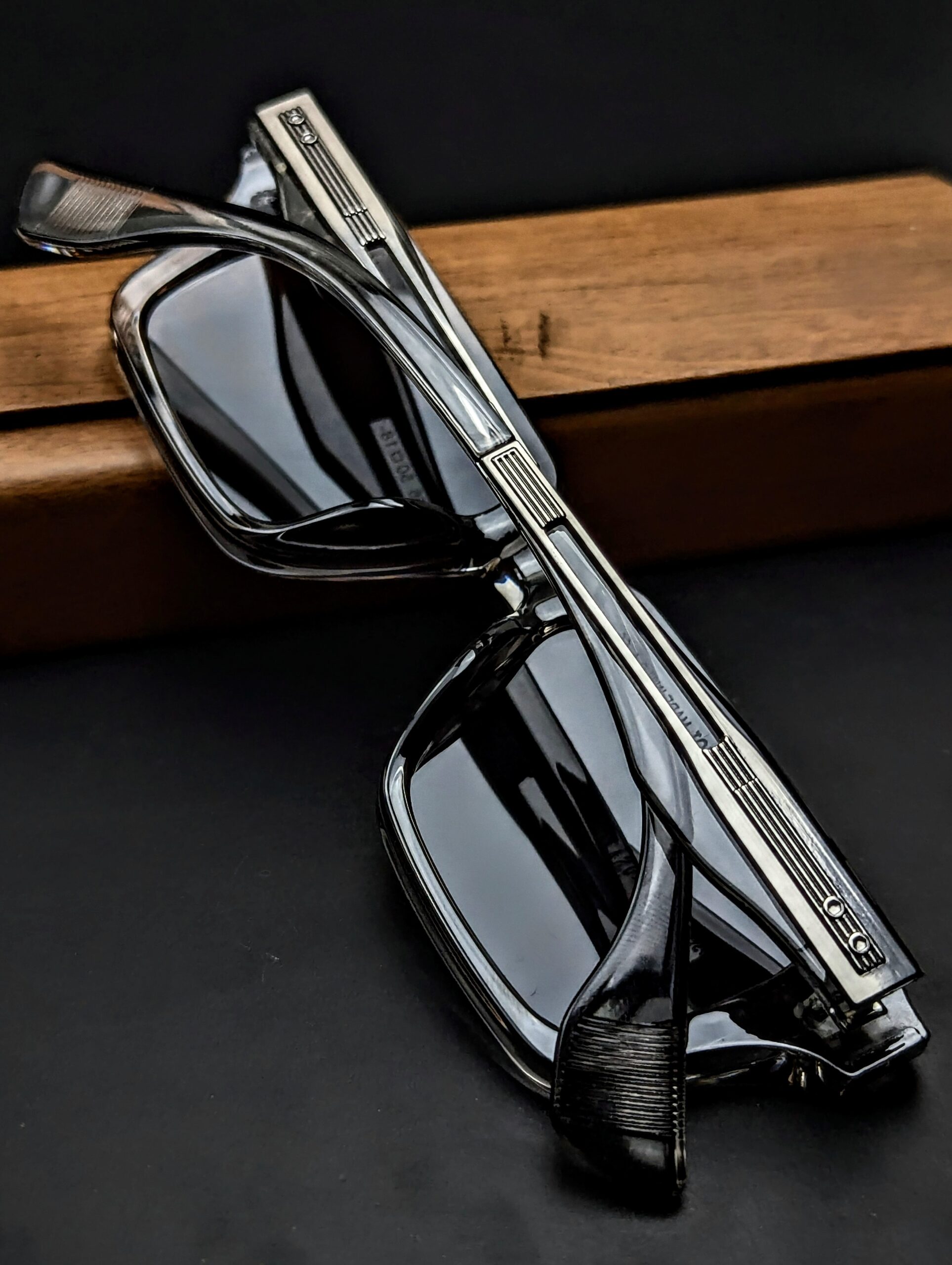 Moscot Gray Hot fashions Premium quality sunglasses|🩶 - Image 4