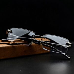C A R T I E R~styles premium quality photocromic glasses|