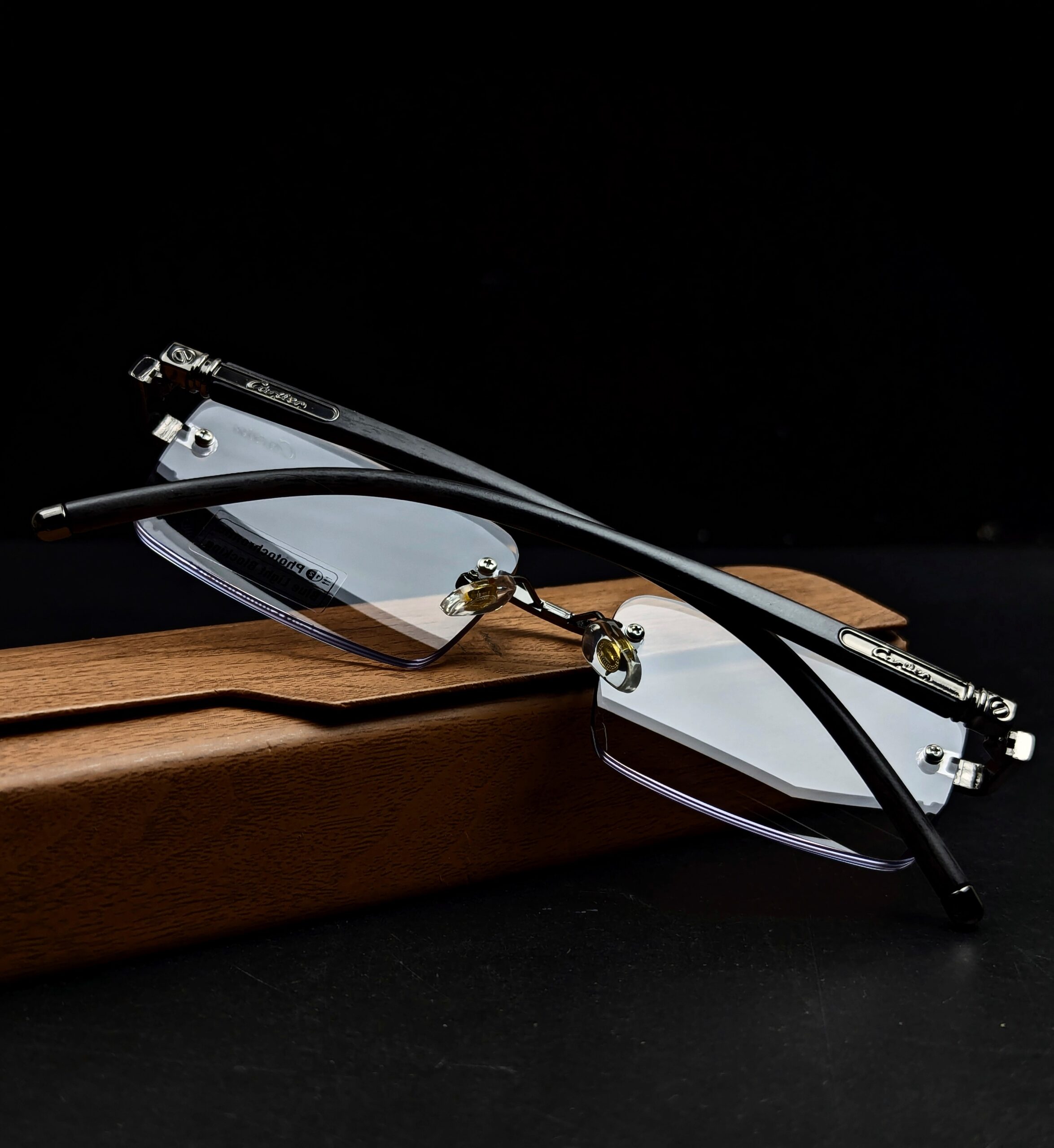C A R T I E R~styles premium quality photocromic glasses| - Image 2