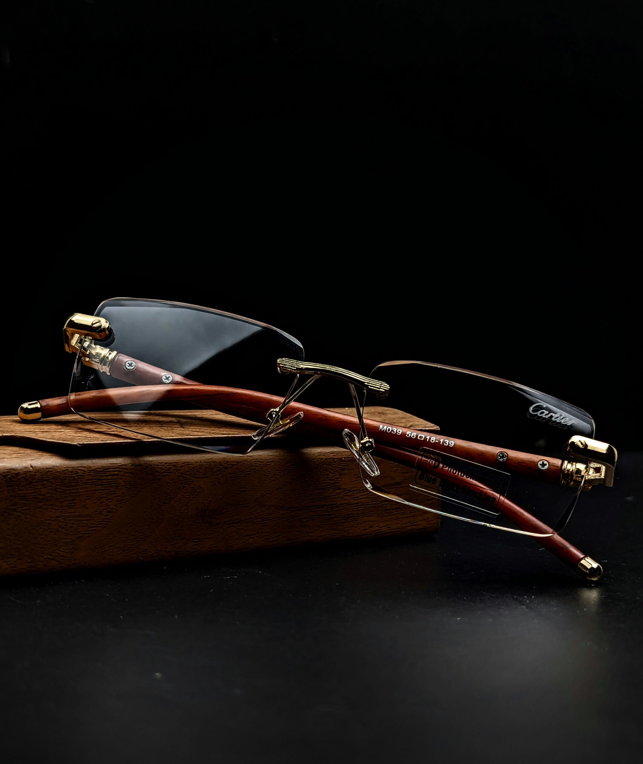 C A R T I E R~styles premium quality photocromic glasses| - Image 4